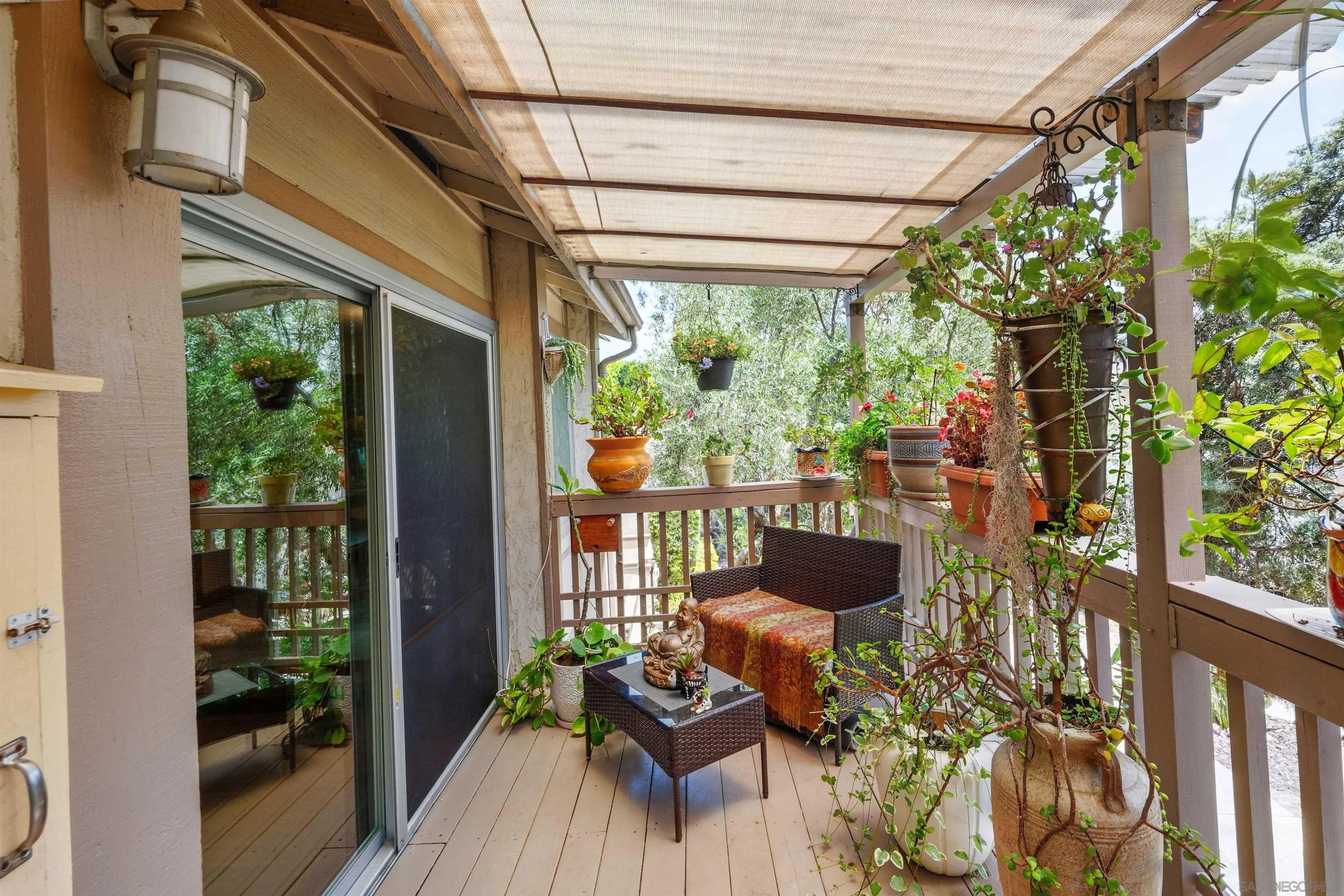 https://cdn.realtyfeed.com/cdn/127/260018596/ded5e3a9cf074e2ef1f14a3770765a8f.webp