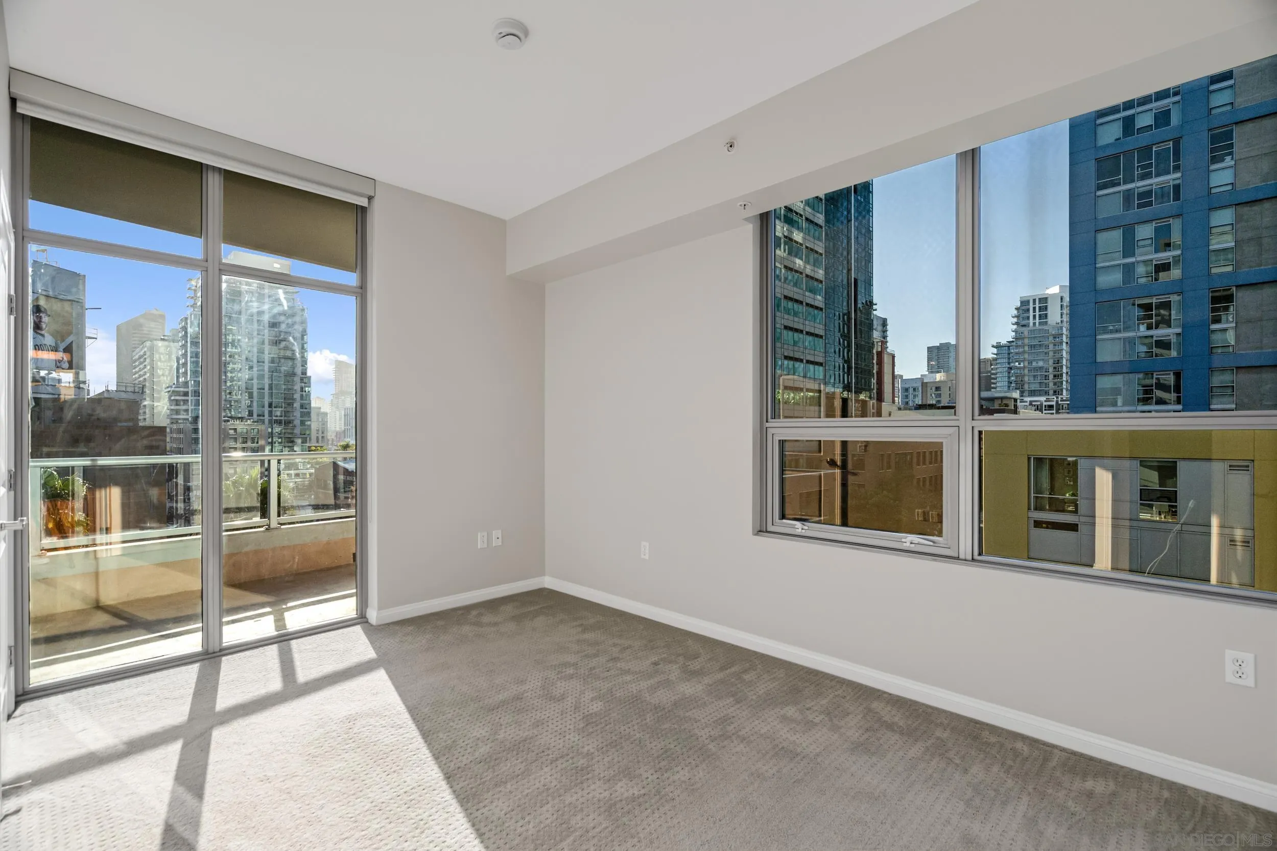 https://cdn.realtyfeed.com/cdn/127/260018598/8b065eb74af221127fd3b102731aff2f.webp