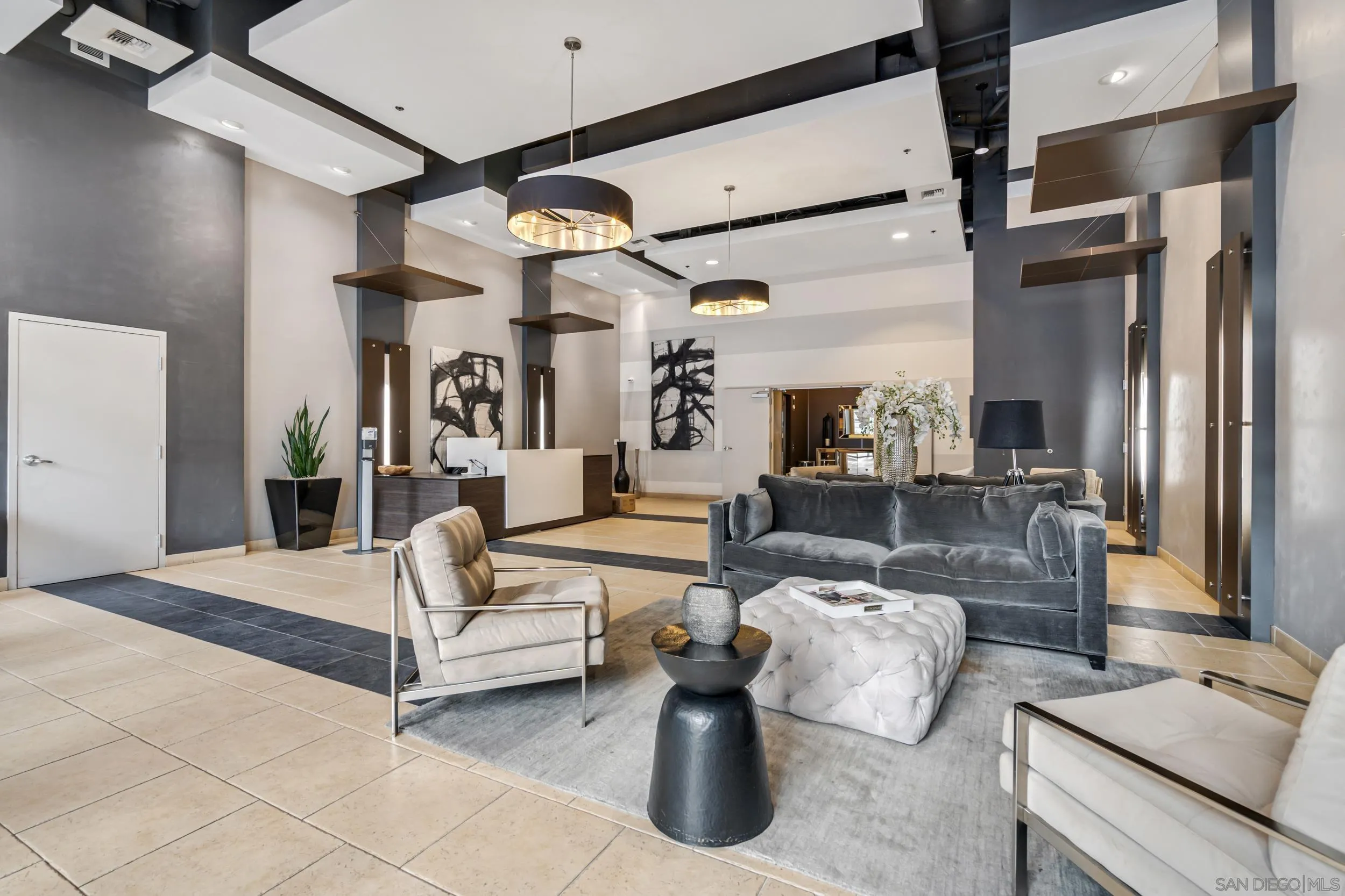 https://cdn.realtyfeed.com/cdn/127/260018598/c689aca5cf84a3f8bedc83f0ecc77968.webp