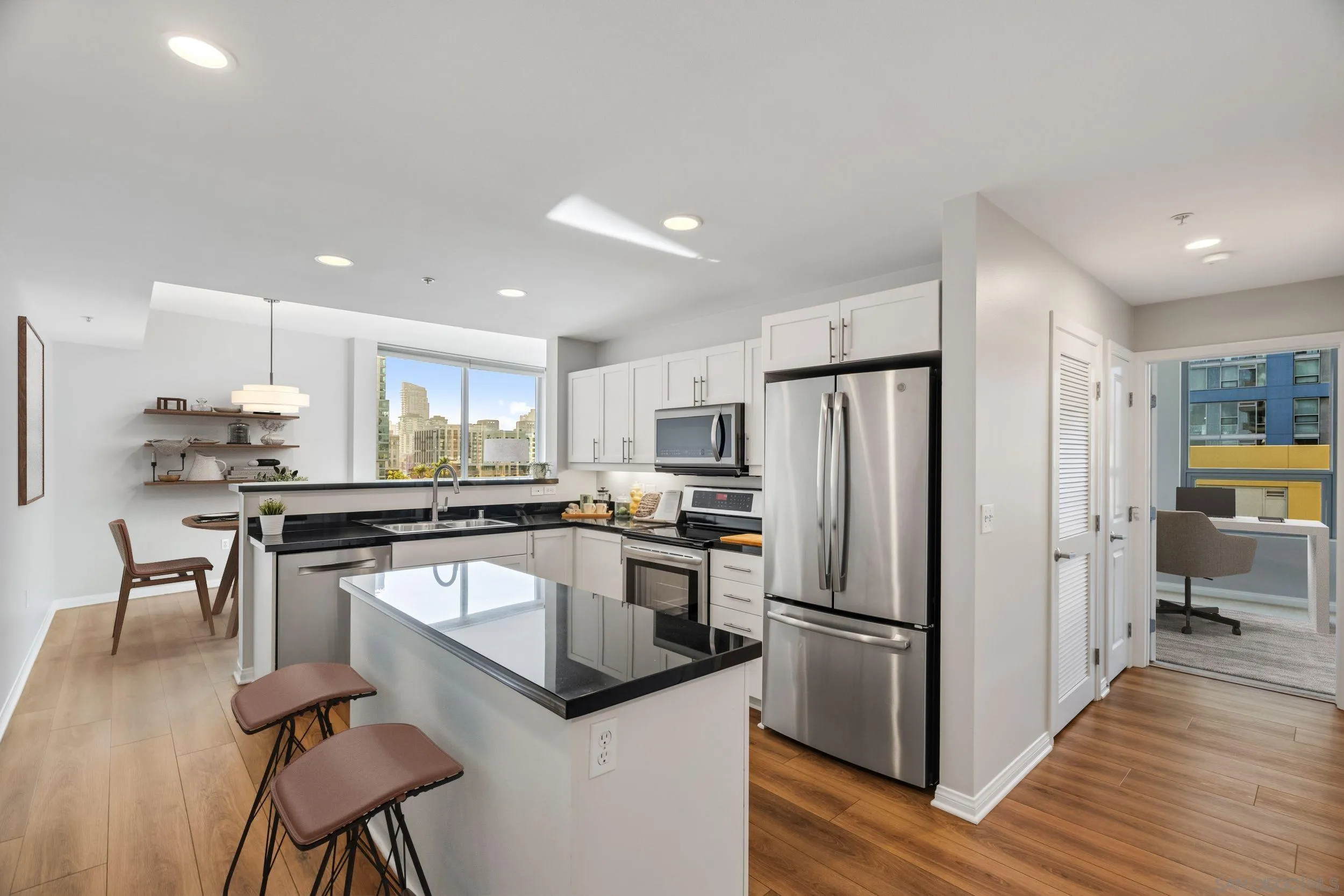 https://cdn.realtyfeed.com/cdn/127/260018598/fd87aada796ac50b3e3b2dbc4367fafb.webp