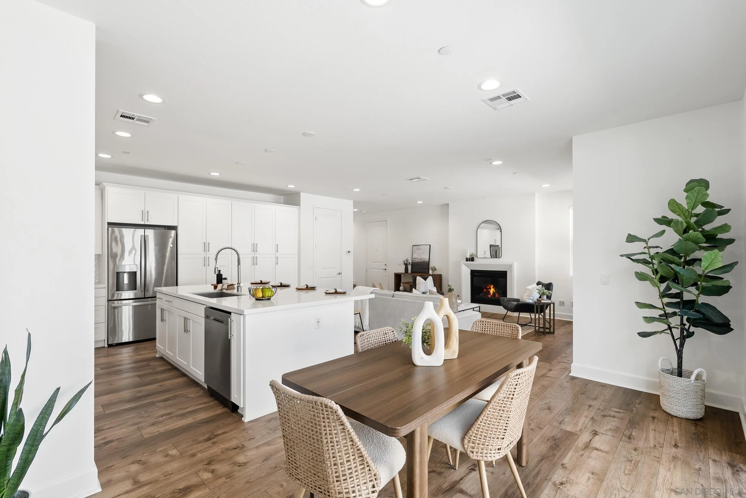 Photo #13: 2600186 Listing: Photo #13