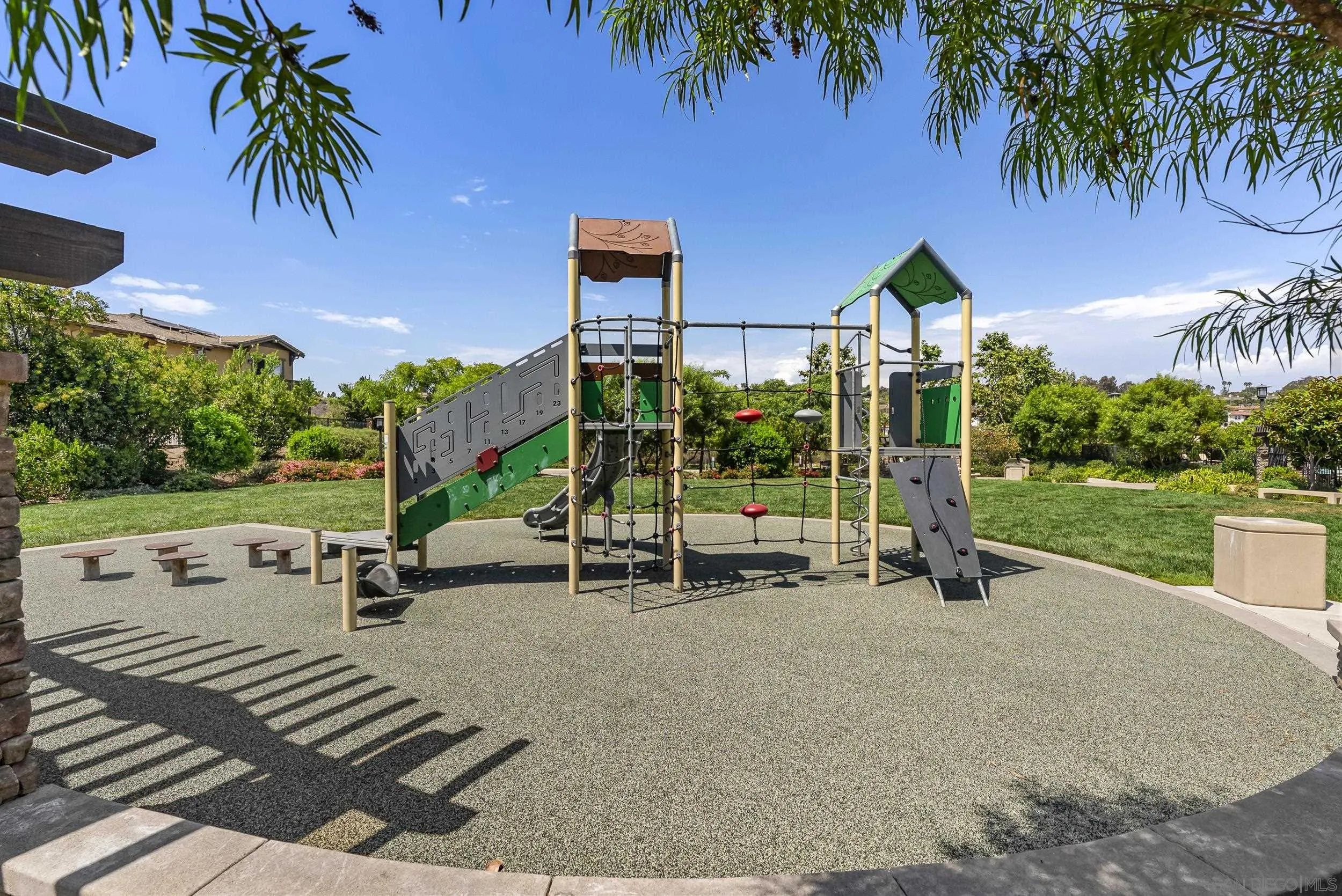 Photo #46: 2600186 Listing: Photo #46