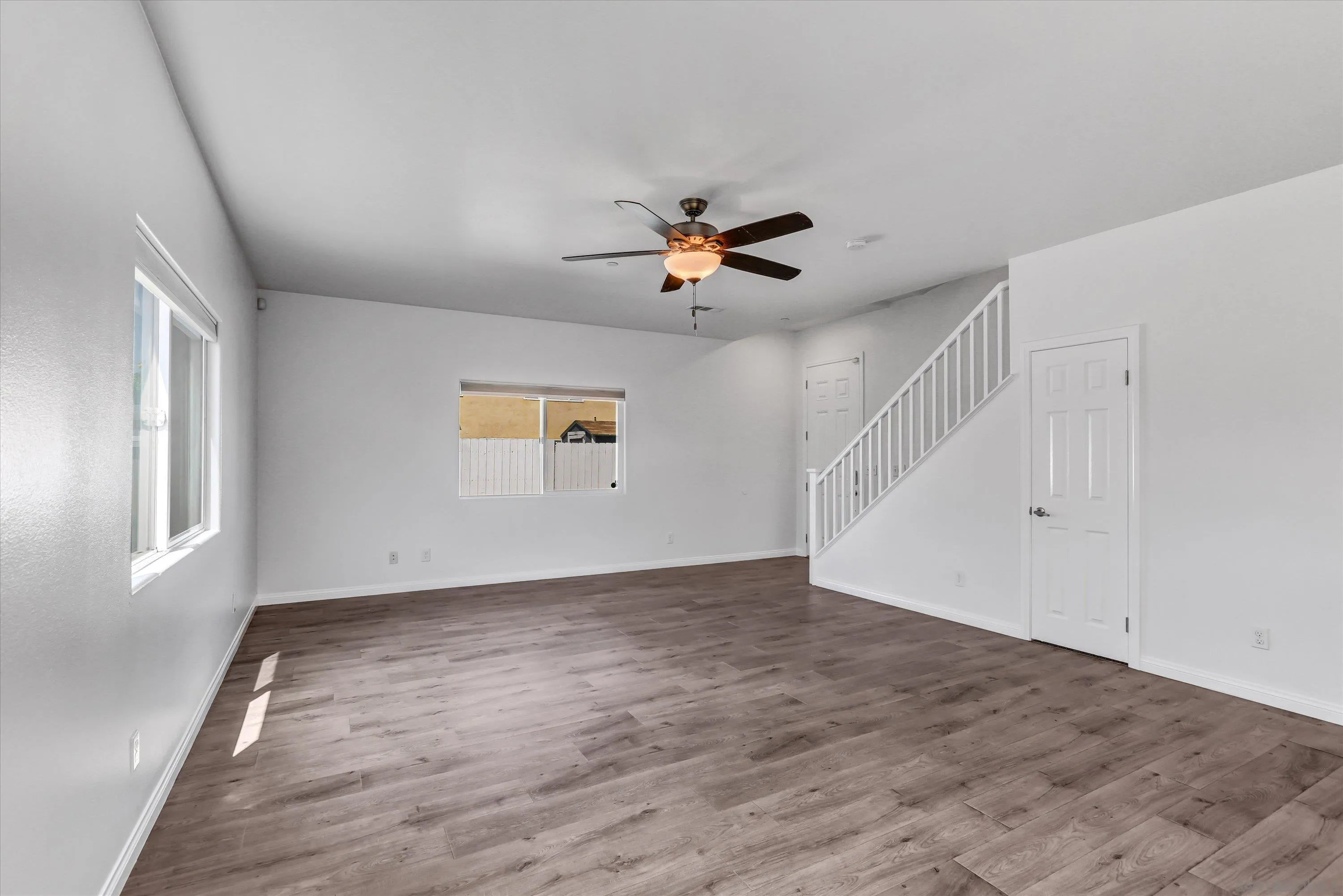 946 11th, Imperial Beach, CA 91932 - Photo 4 of 29, Imperial Beach, CA