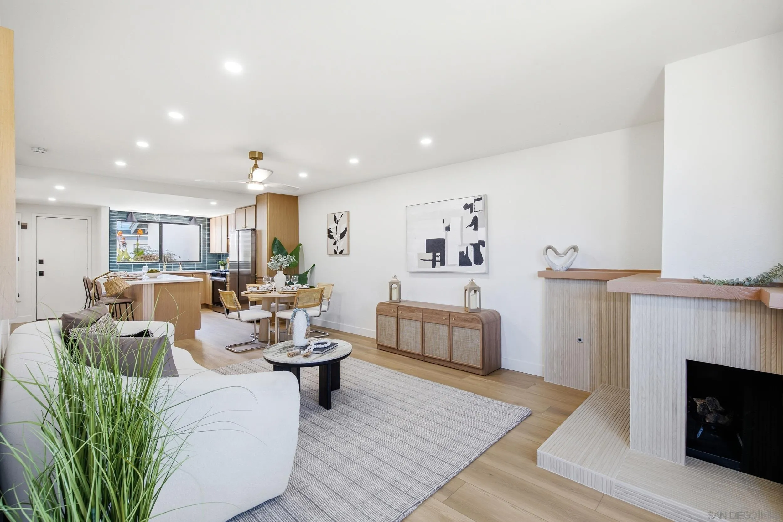 4044 Crystal Dawn Unit 103, San Diego, CA 92122 - Photo 4 of 26, San Diego, CA