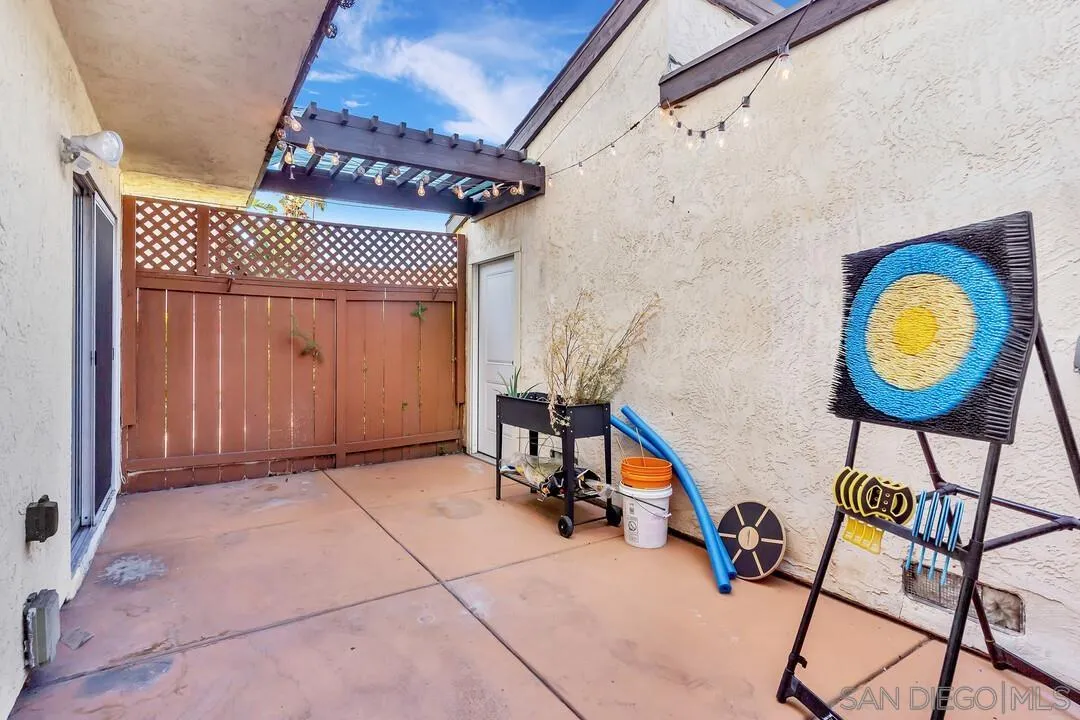 Photo #34: 260018621 Listing: Photo #34