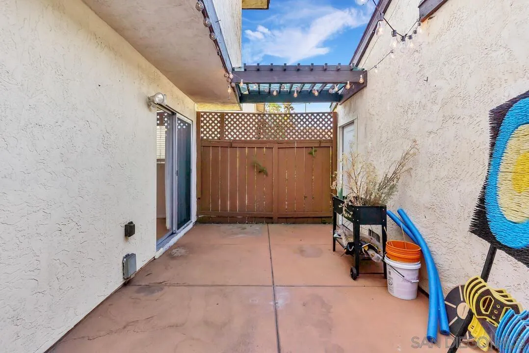 Photo #33: 260018621 Listing: Photo #33