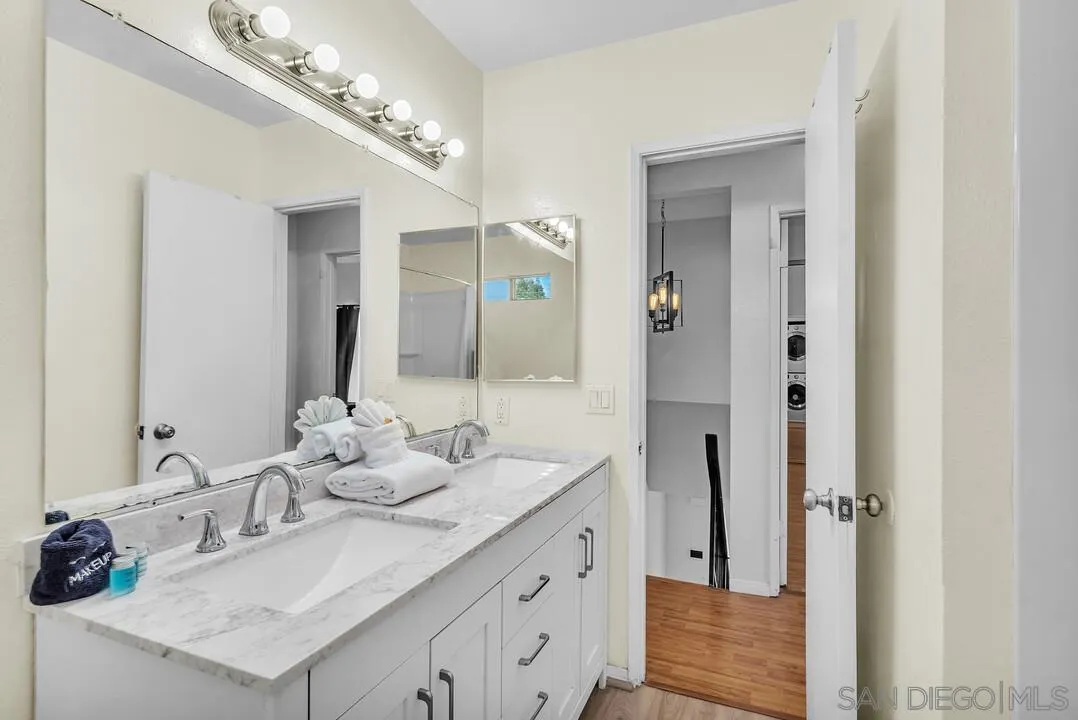 Photo #21: 260018621 Listing: Photo #21