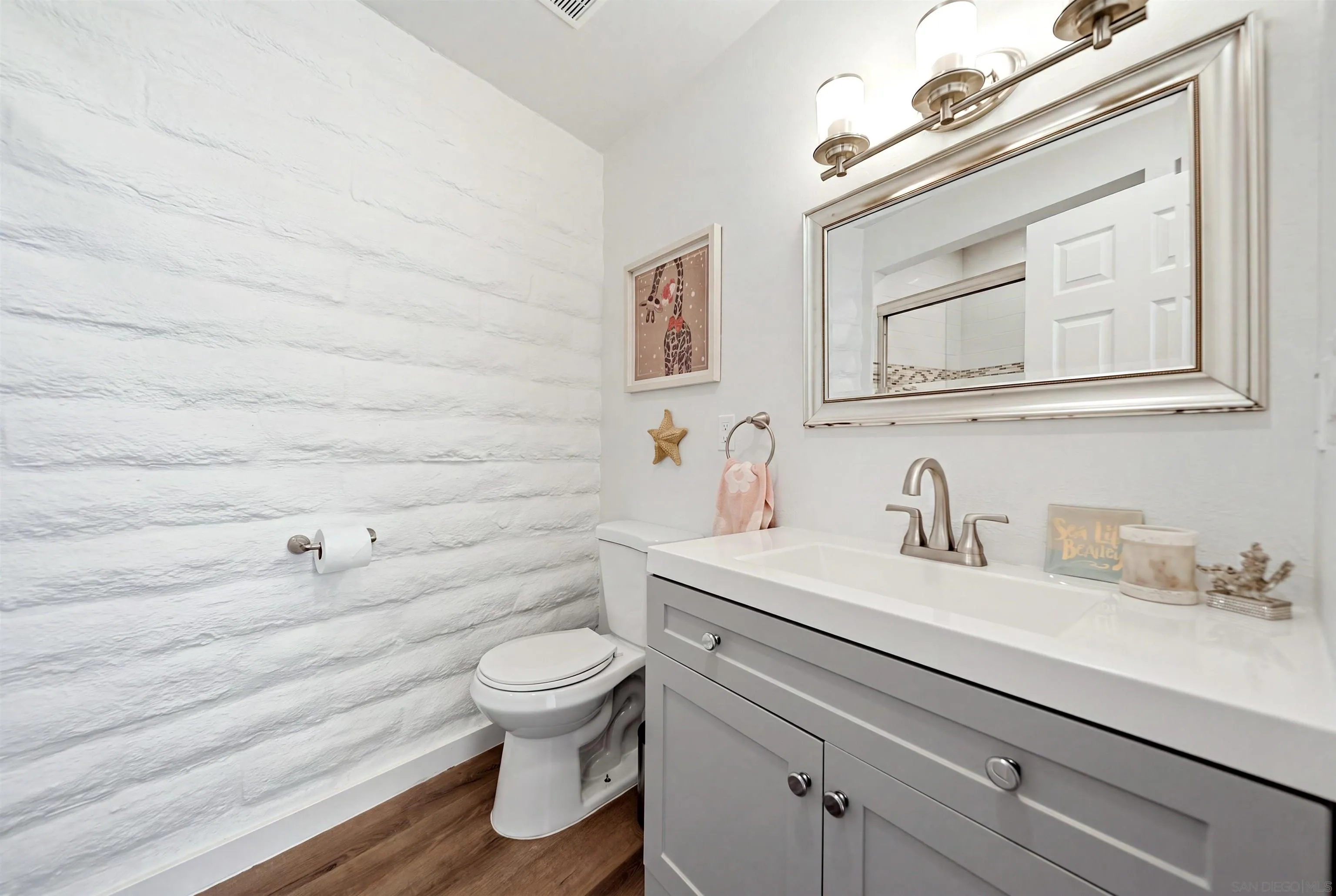Photo #30: 260018623 Listing: Photo #30