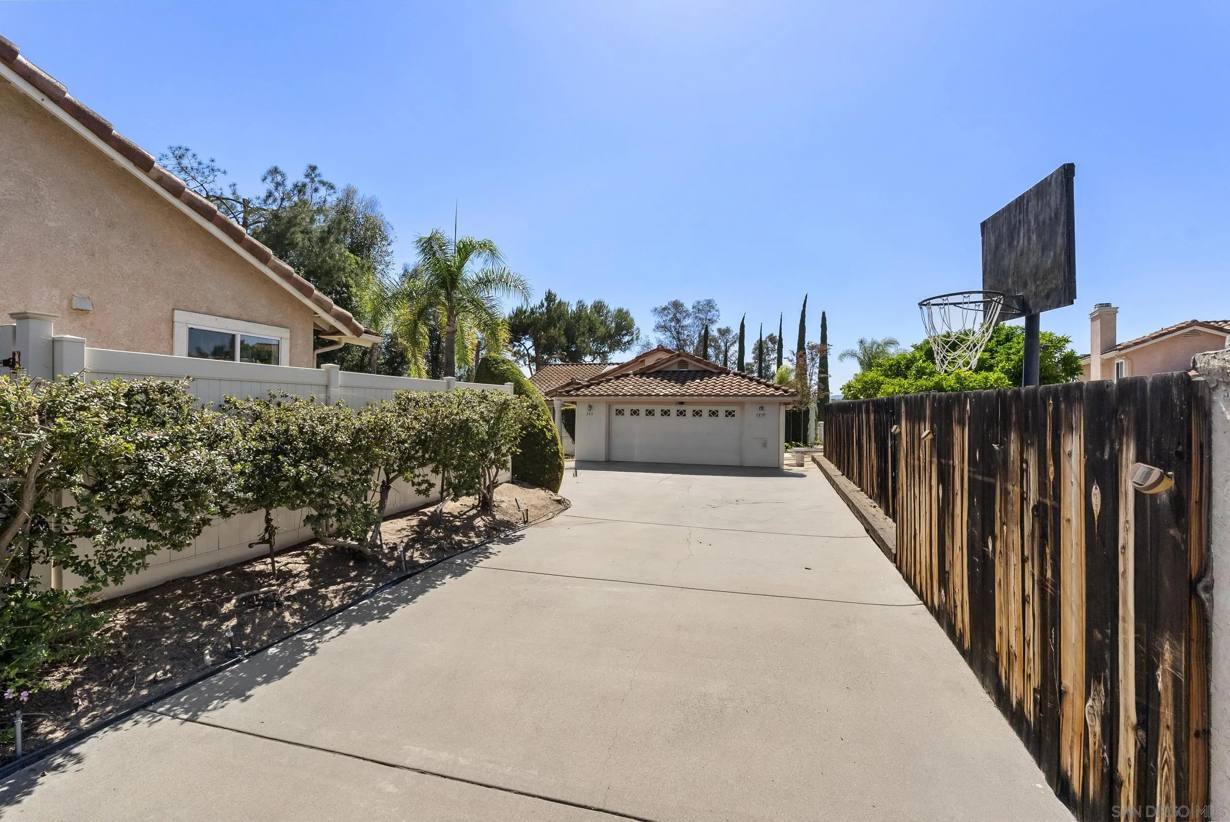 https://cdn.realtyfeed.com/cdn/127/260018624/3dd09e0a13e75f53fc6ba256c28f4388.webp