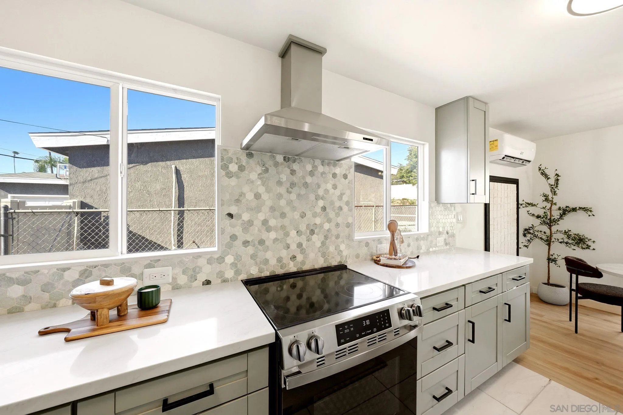 https://cdn.realtyfeed.com/cdn/127/260018639/9474a29fff7871a9dcebcfe7576f9eca.webp