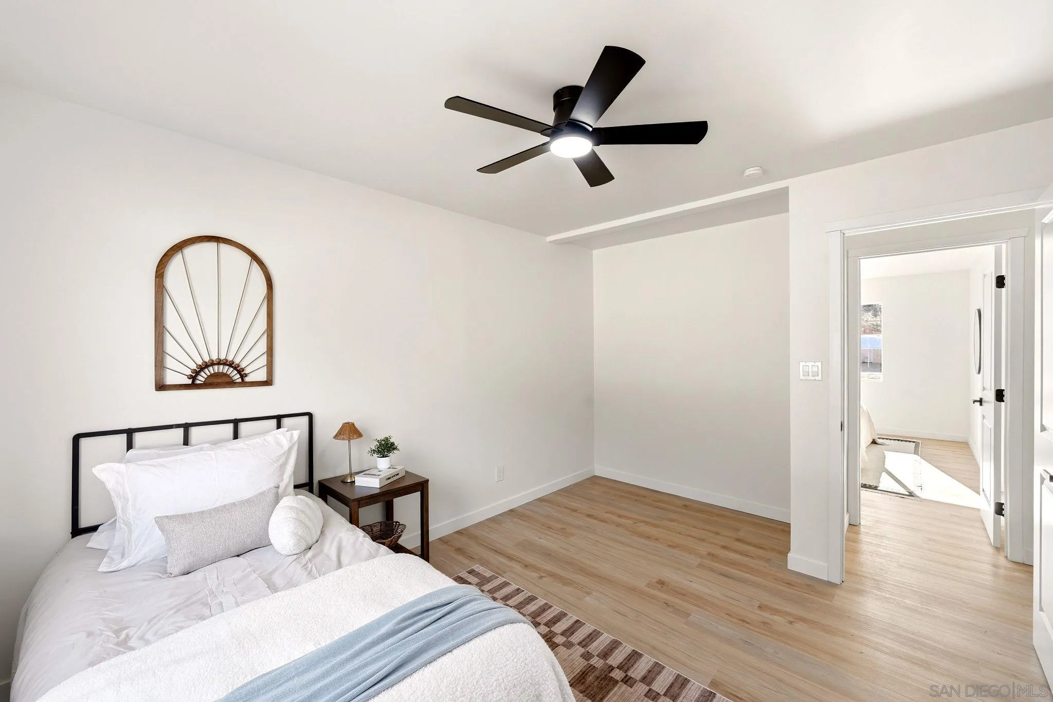 https://cdn.realtyfeed.com/cdn/127/260018639/b3f01bffe67173c10a61431be3a96ca5.webp