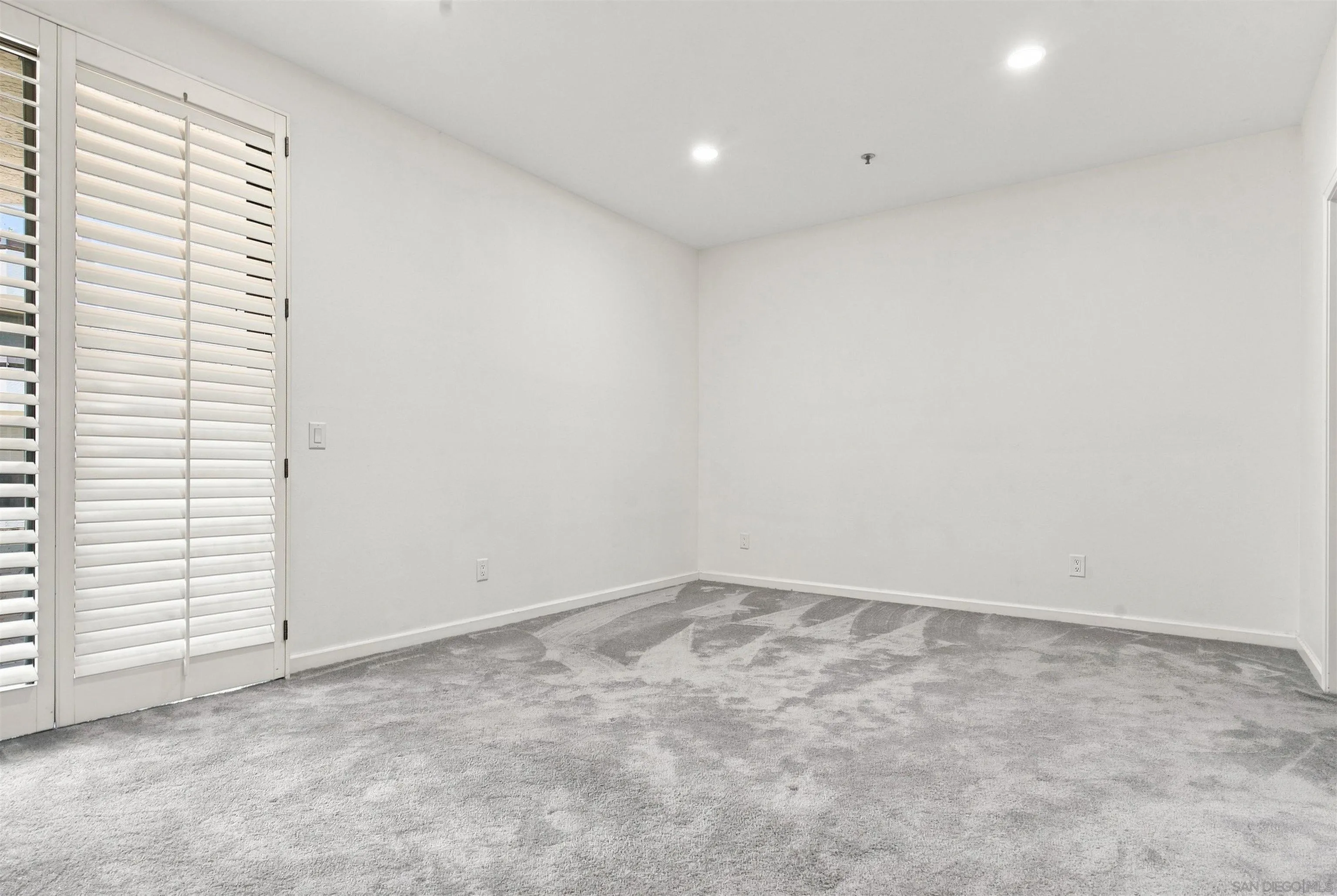 Photo #15: 260018655 Listing: Photo #15
