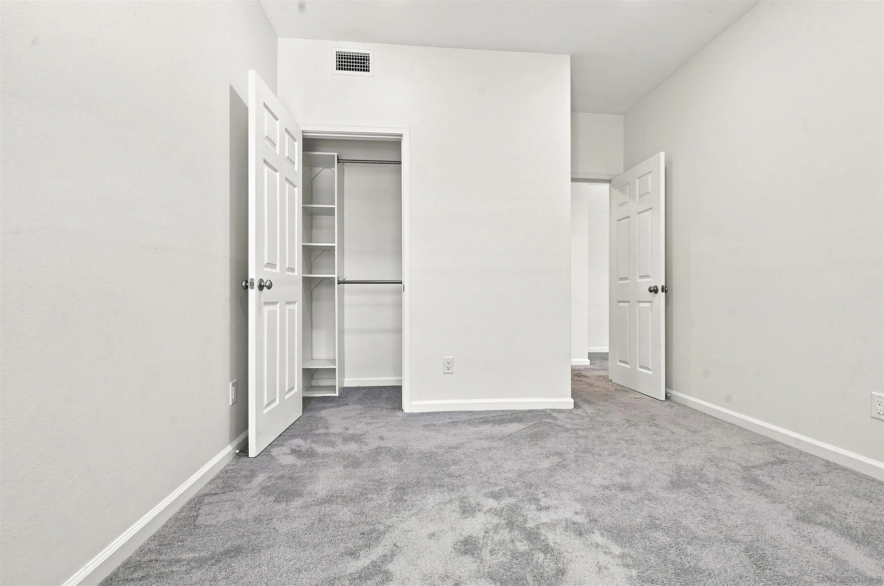 Photo #22: 260018655 Listing: Photo #22