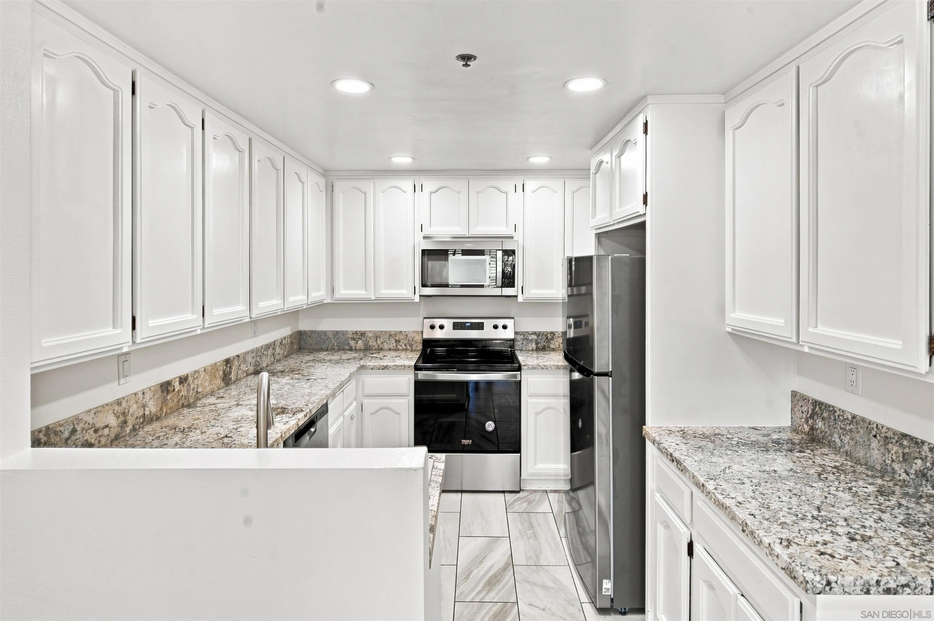 Photo #9: 260018655 Listing: Photo #9