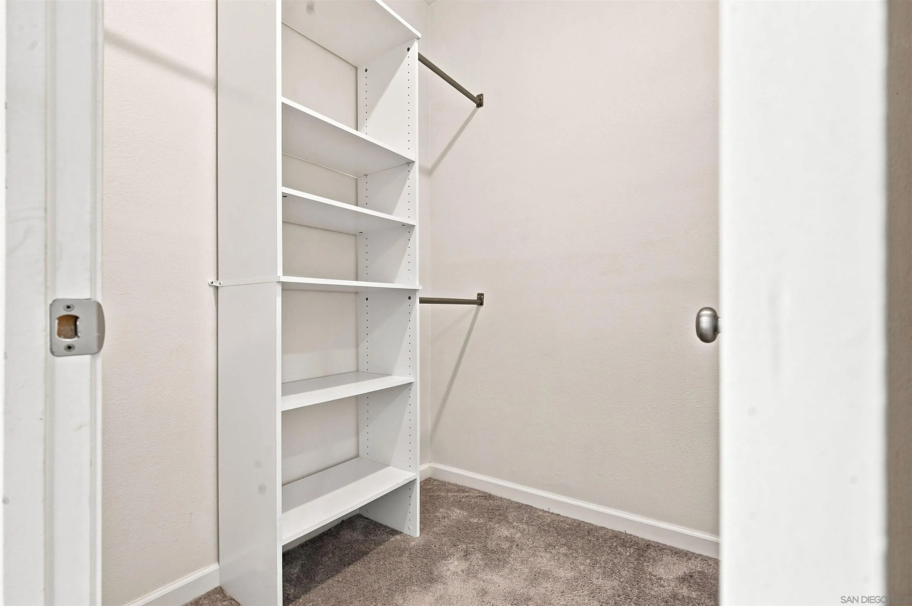 Photo #21: 260018655 Listing: Photo #21