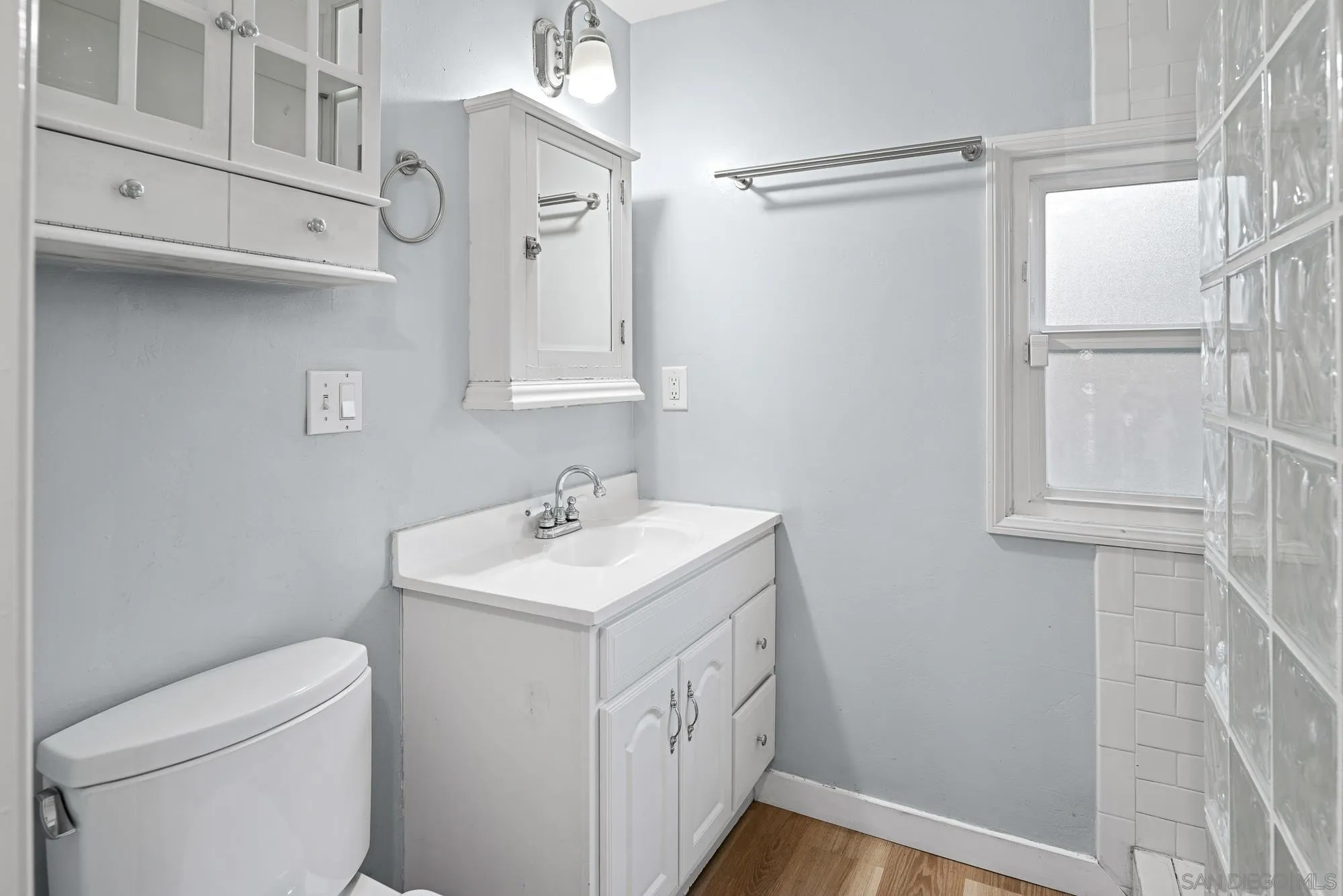 https://cdn.realtyfeed.com/cdn/127/260018656/35854aee696725d4523038d1e715e3e8.webp
