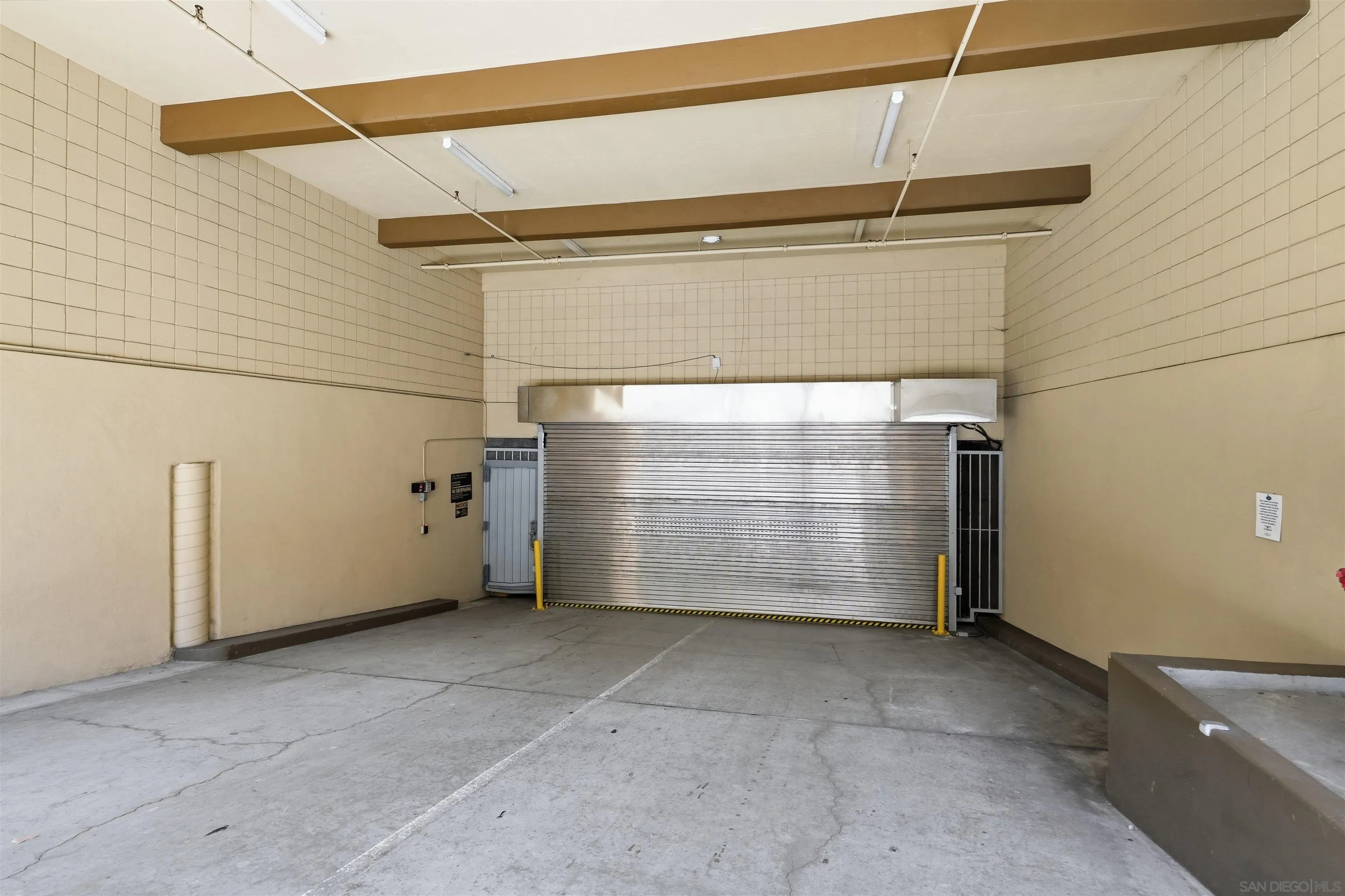 https://cdn.realtyfeed.com/cdn/127/260018659/02abfd5ad76d83f1ac284bc0b14b9b9f.webp