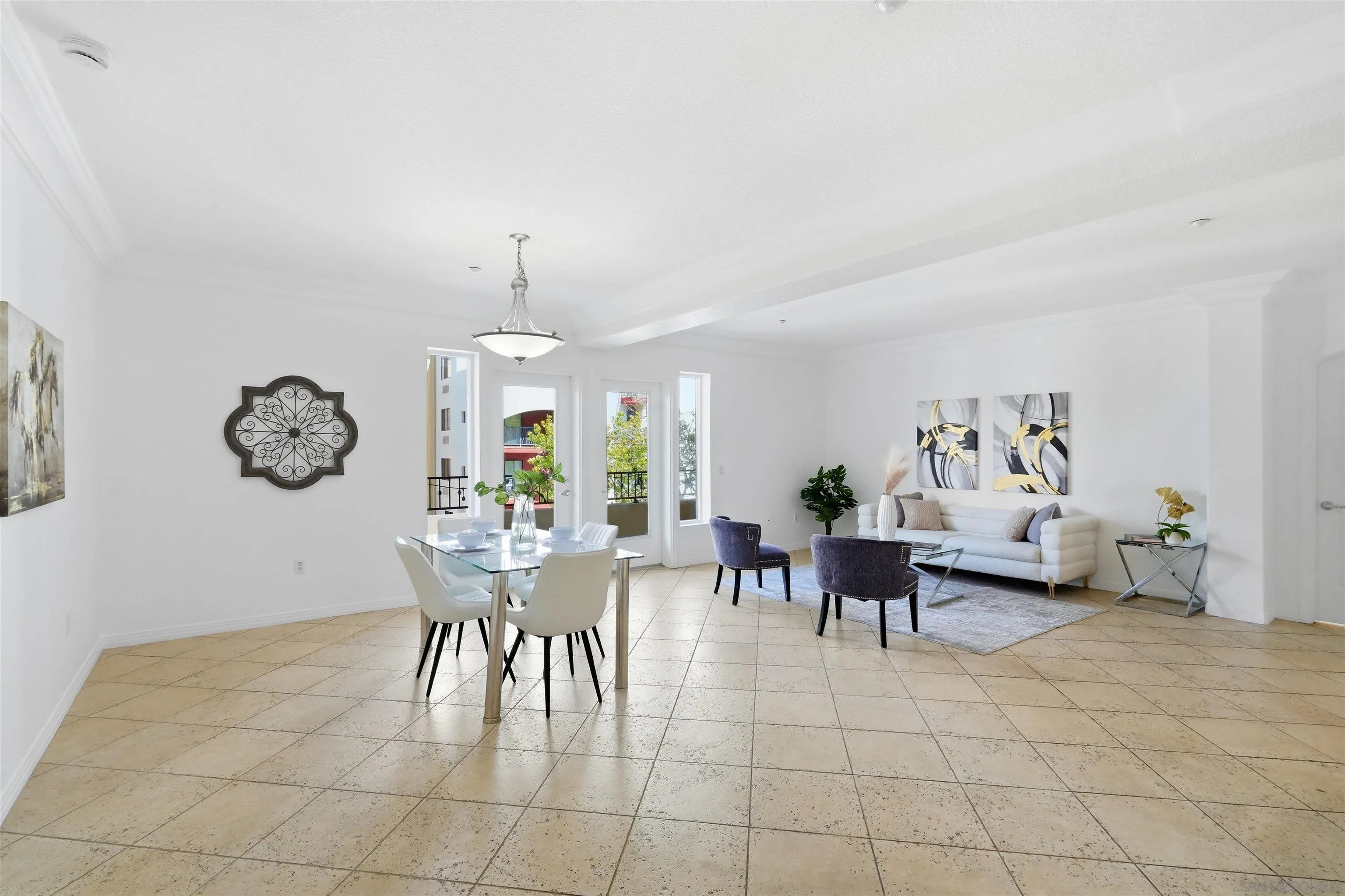 https://cdn.realtyfeed.com/cdn/127/260018659/2755ef256e5069d073277dc836bd8472.webp