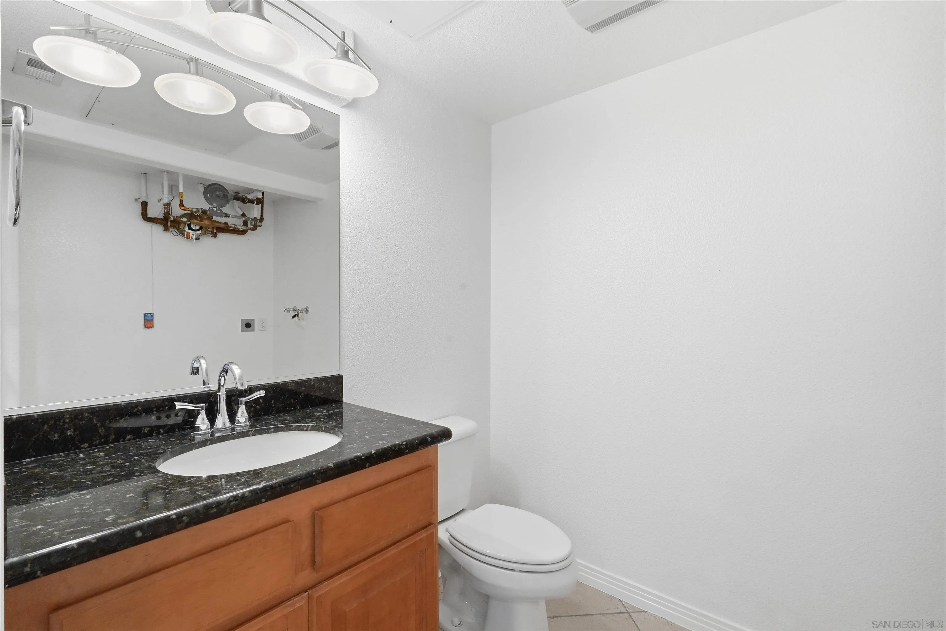 https://cdn.realtyfeed.com/cdn/127/260018659/3b9ebf006dad6d85c75e515a2d8eb6a7.webp