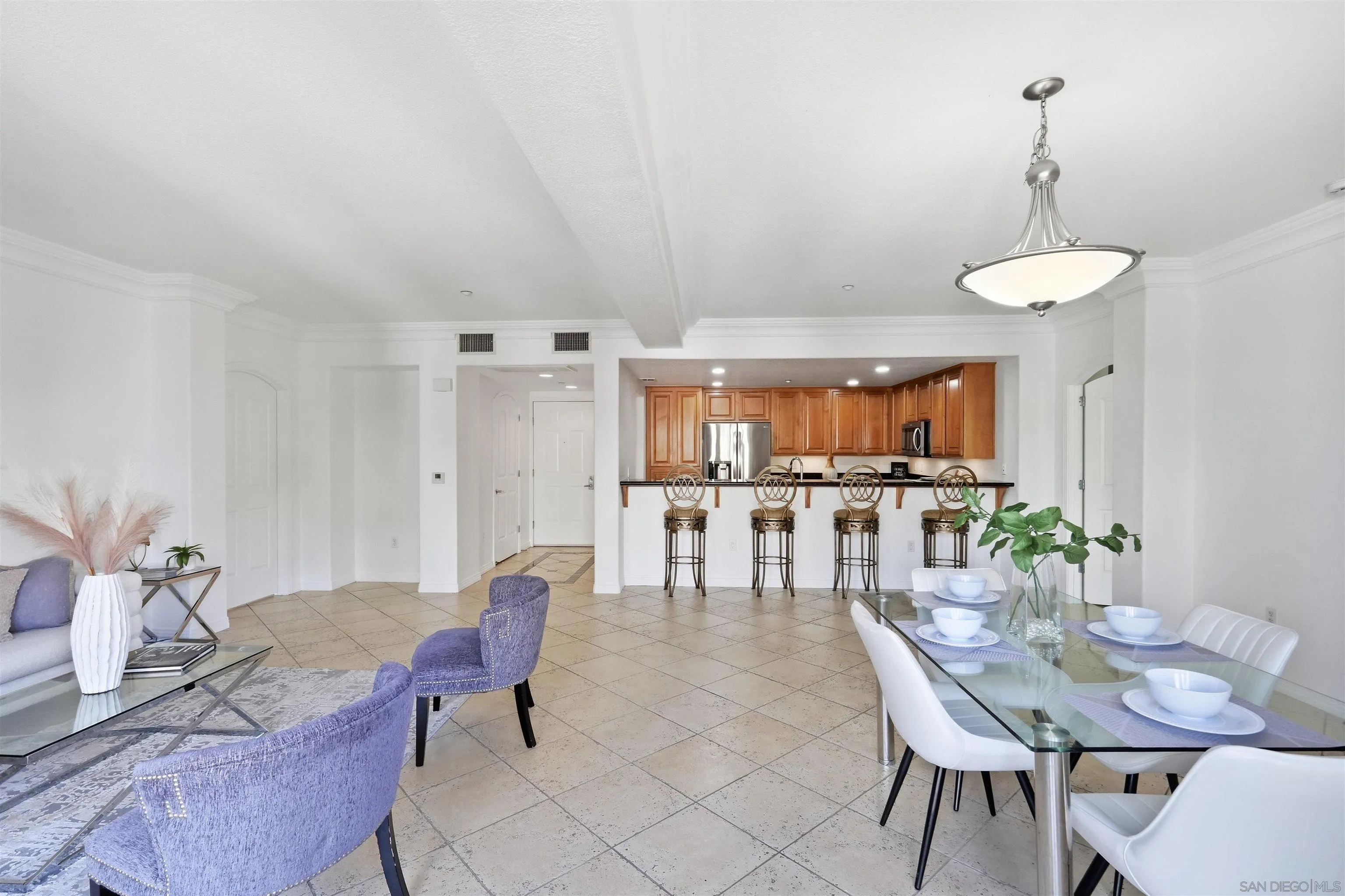 https://cdn.realtyfeed.com/cdn/127/260018659/d712965242cac7f49920e5e5ba4525ed.webp
