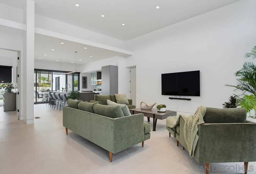 https://cdn.realtyfeed.com/cdn/127/260018661/607285becb89d7502365698cbe46f76f.webp
