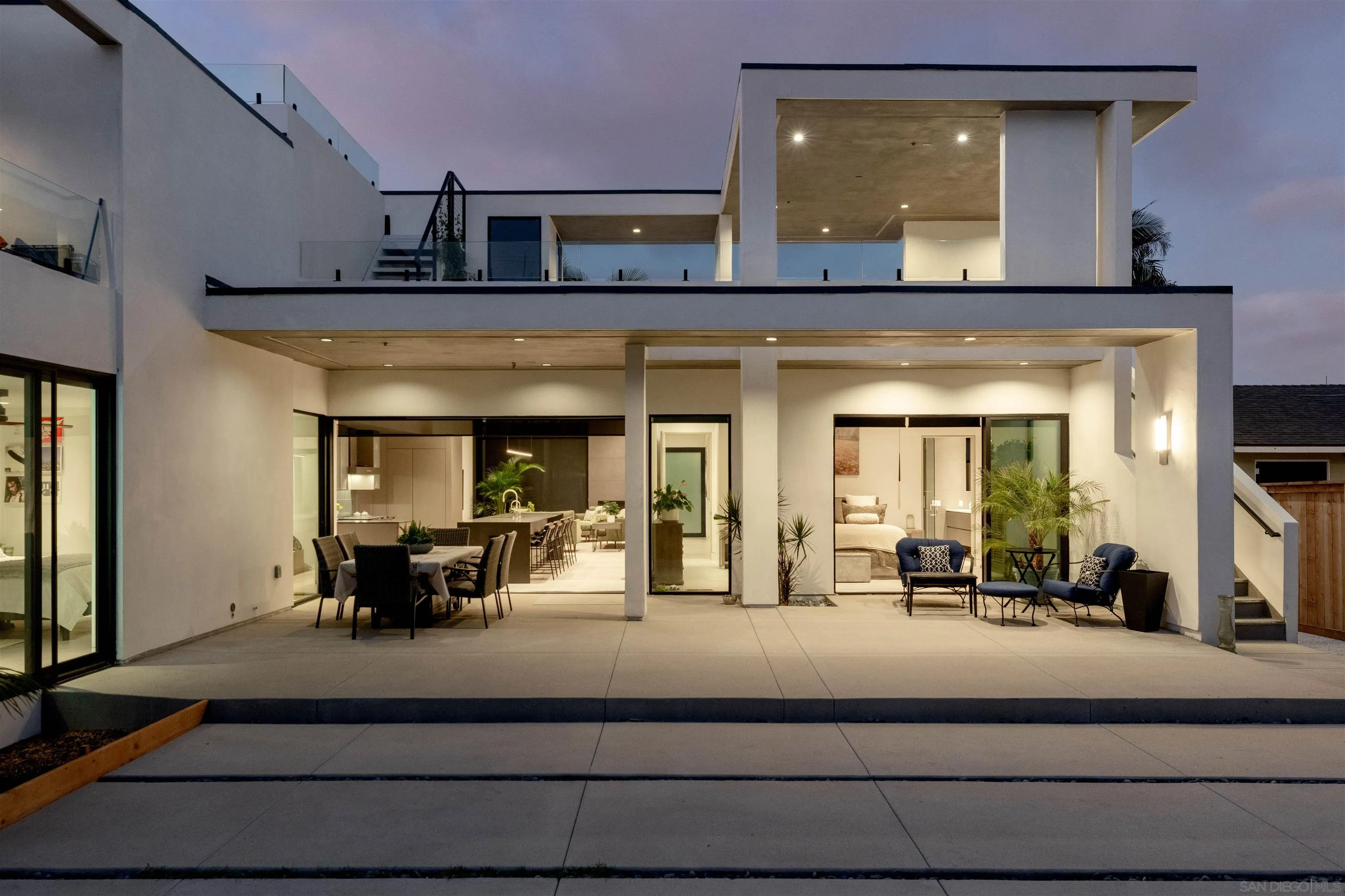 https://cdn.realtyfeed.com/cdn/127/260018661/cab9e4b07a4d36ca07e7fbb857444d38.webp