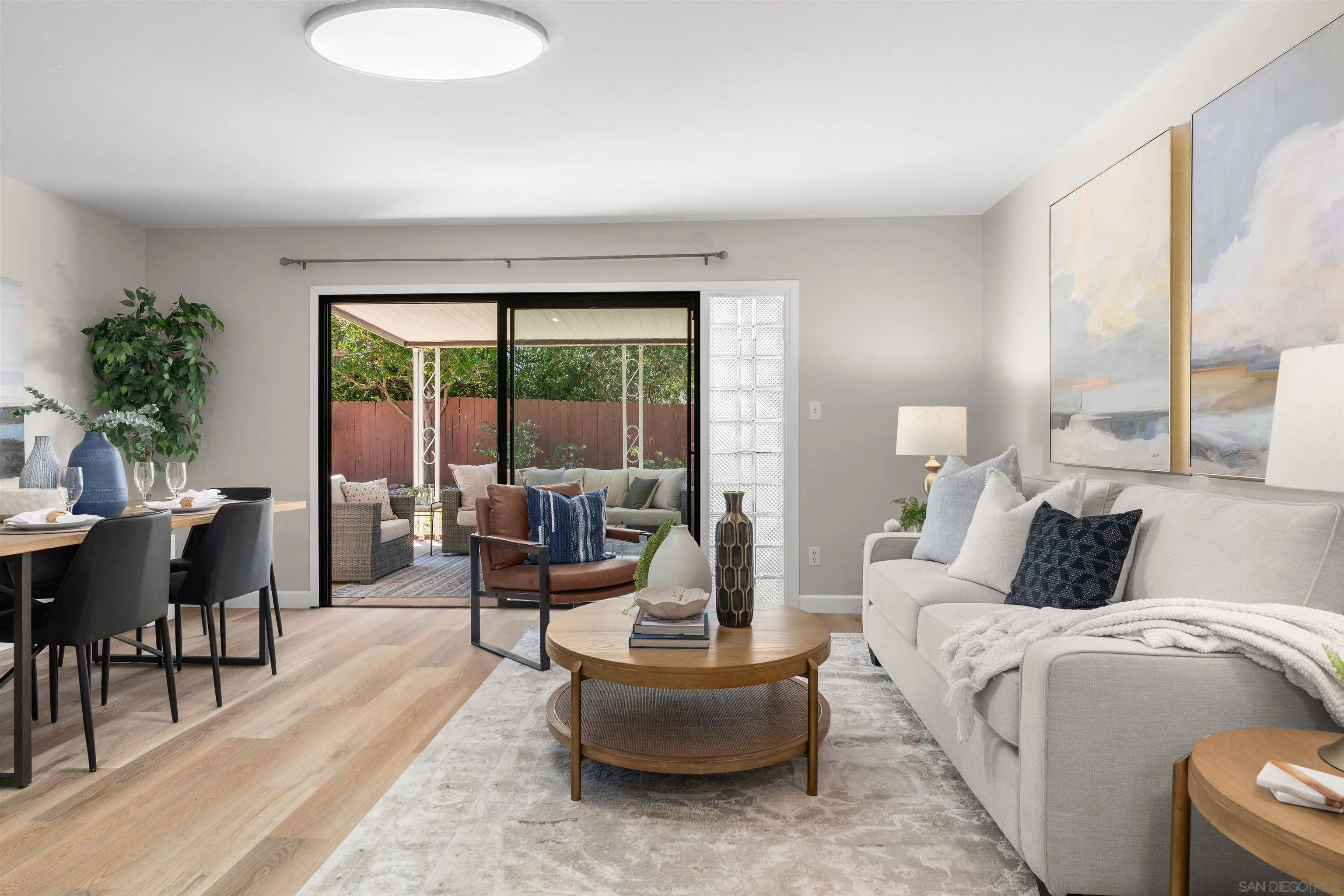 https://cdn.realtyfeed.com/cdn/127/260018662/a23cc83275b0bbeae9a37364bd67e704.webp
