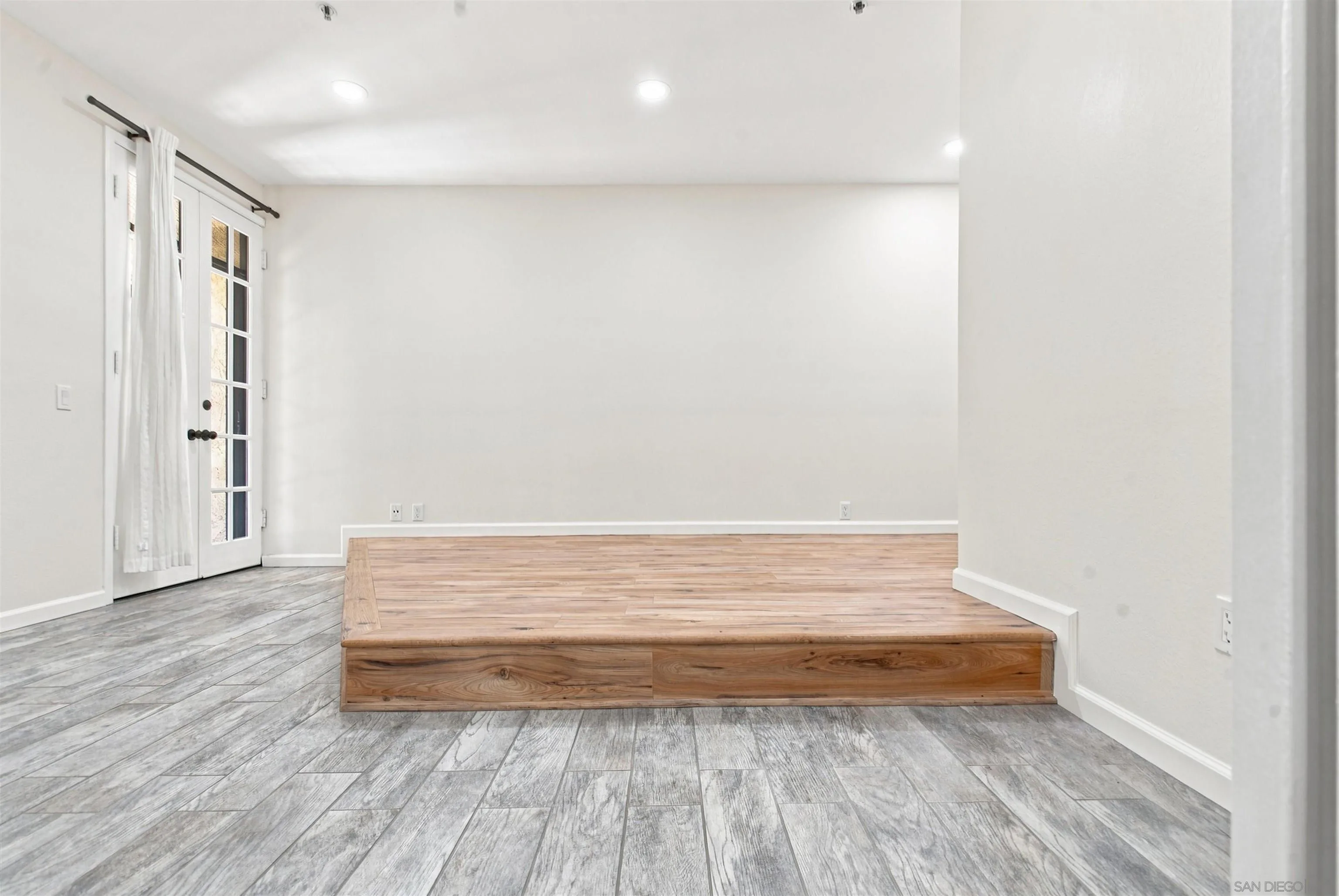 Photo #12: 260018664 Listing: Photo #12