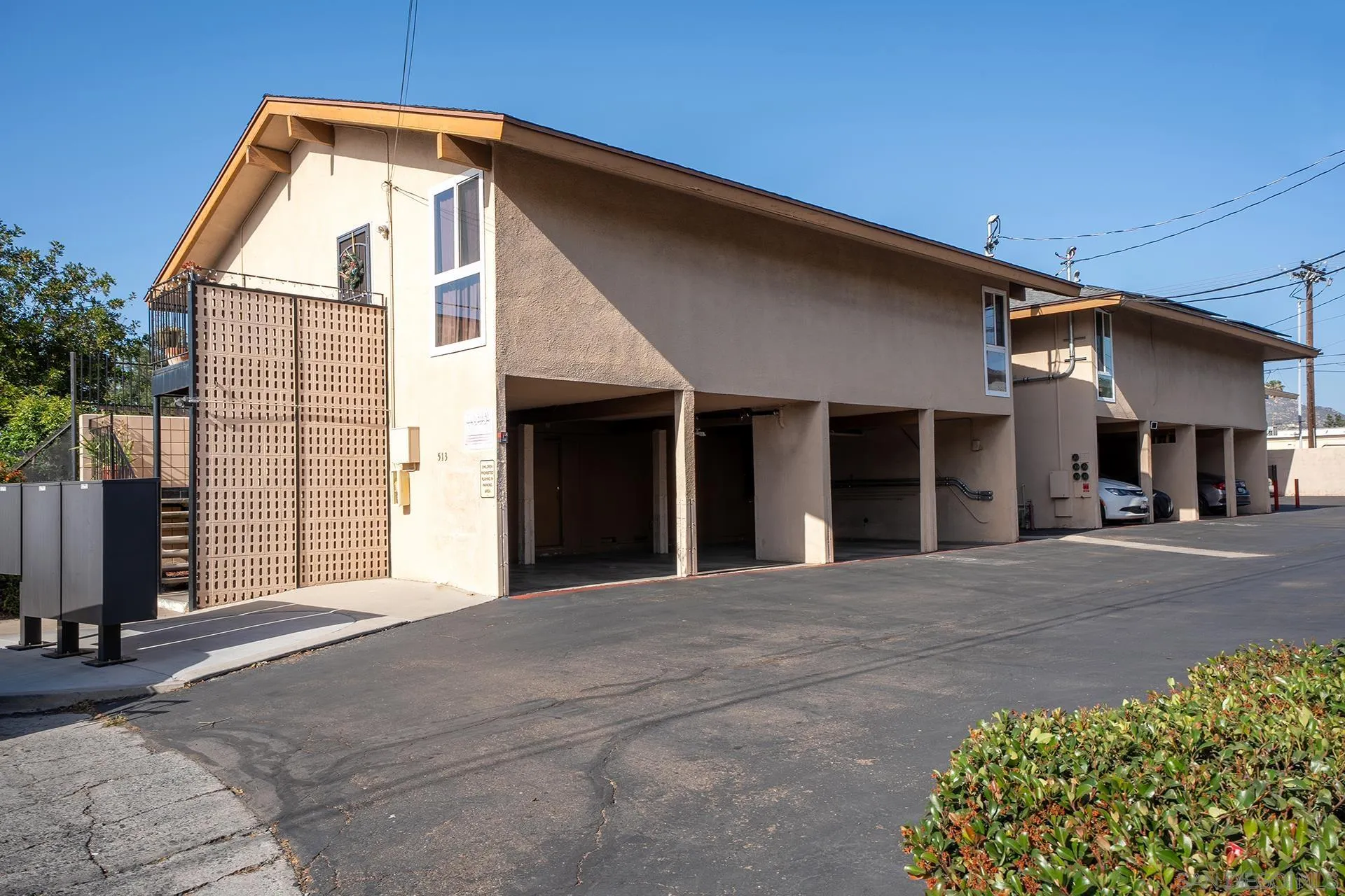 https://cdn.realtyfeed.com/cdn/127/260018678/a63666b0485c974ee1b494f09f9096a0.webp