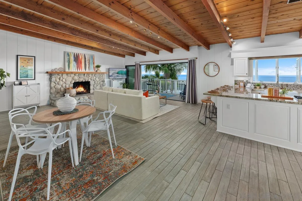 https://cdn.realtyfeed.com/cdn/127/260018681/07c15cbb1ae8f04d298afdf51a1d8a84.webp