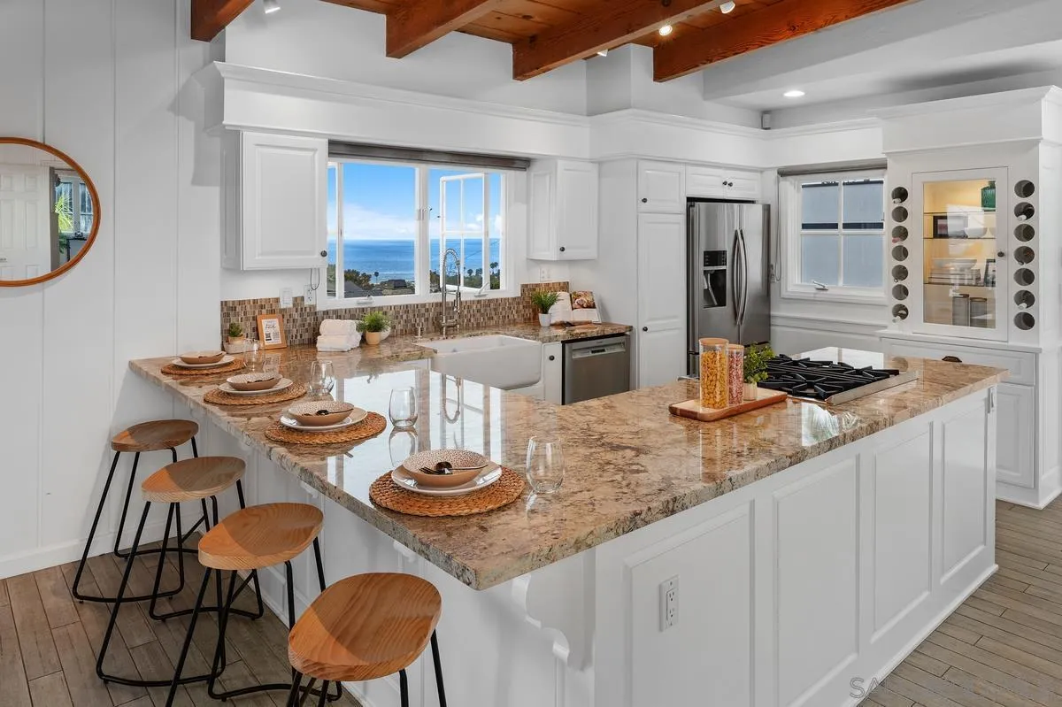 https://cdn.realtyfeed.com/cdn/127/260018681/8bafbdc3e716368f6668e5195d65d454.webp