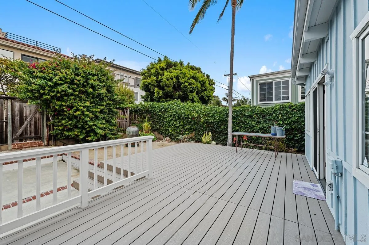 https://cdn.realtyfeed.com/cdn/127/260018681/9f465c3f205972379cc1b2cb57669832.webp
