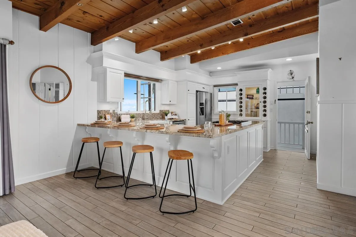 https://cdn.realtyfeed.com/cdn/127/260018681/f98b52b143fb5eb62c404e772278d1d5.webp