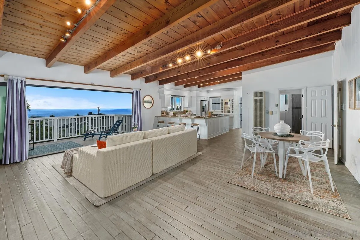 https://cdn.realtyfeed.com/cdn/127/260018681/fde145839f81bc79a4d507f746decd51.webp