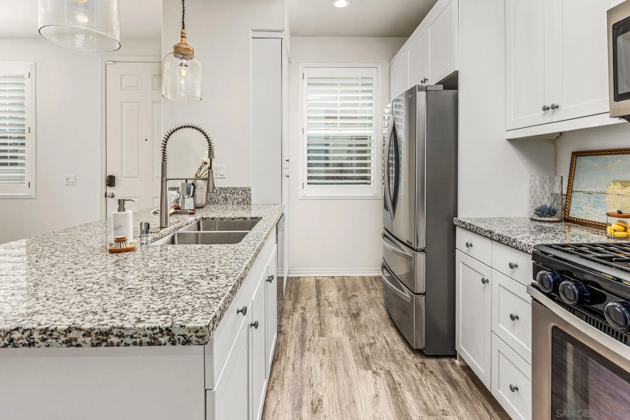 Photo #7: 260018685 Listing: Photo #7