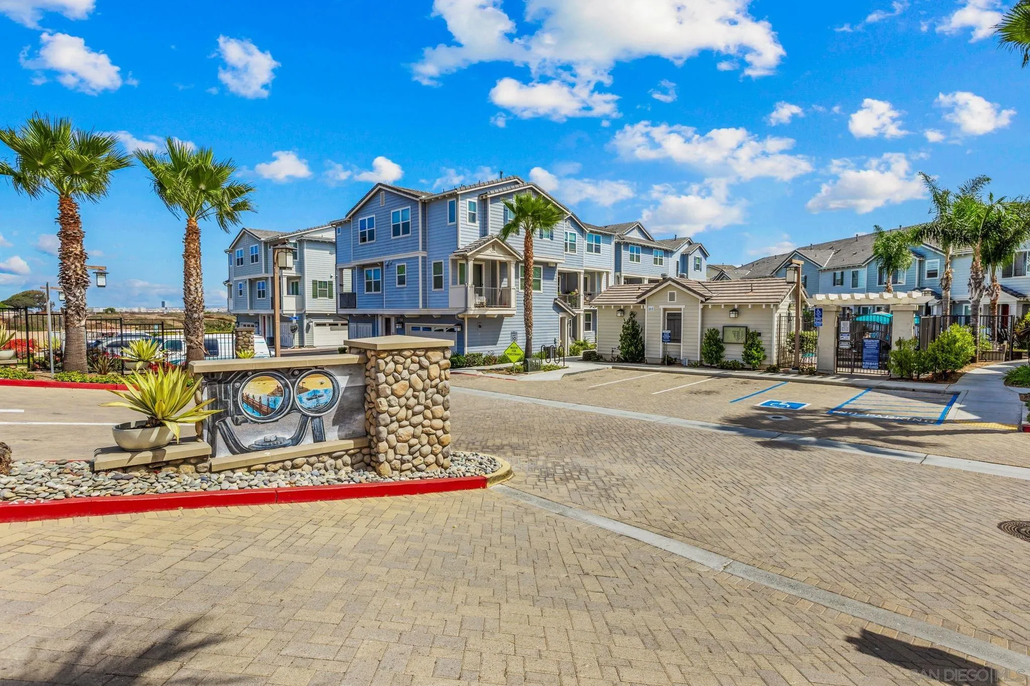 Photo #31: 260018685 Listing: Photo #31