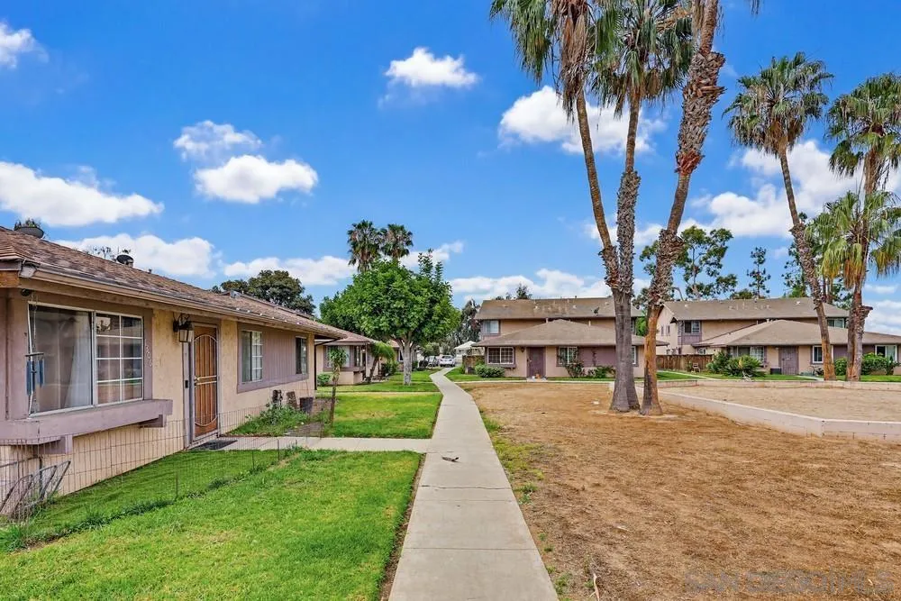 Photo #37: 260018686 Listing: Photo #37