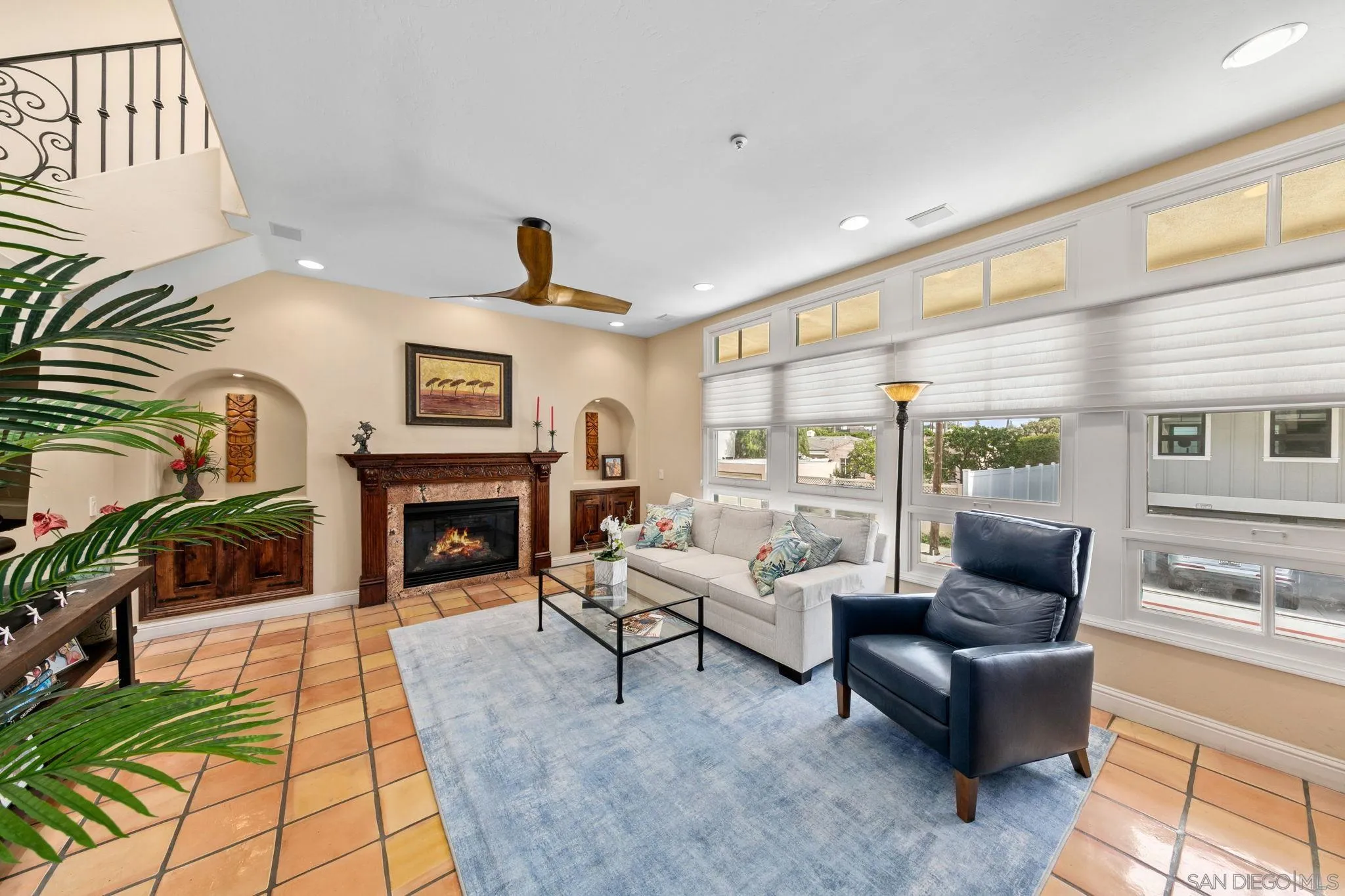 763 G Ave