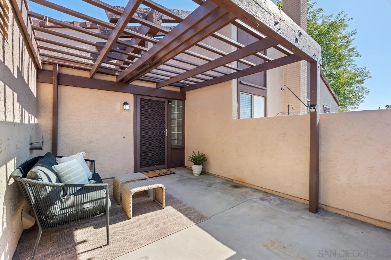 https://cdn.realtyfeed.com/cdn/127/260018698/0ab31da5ac700cb7edb84b095c4a988d.webp