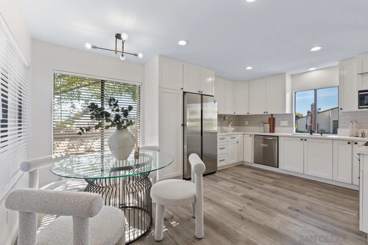 https://cdn.realtyfeed.com/cdn/127/260018698/386effc4ff834fd32e890614d4ba10f8.webp
