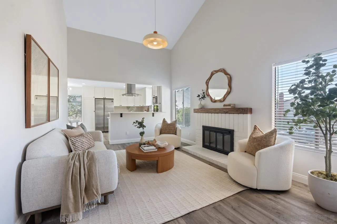 https://cdn.realtyfeed.com/cdn/127/260018698/3dc3d8293db0566af752a0922114e20f.webp
