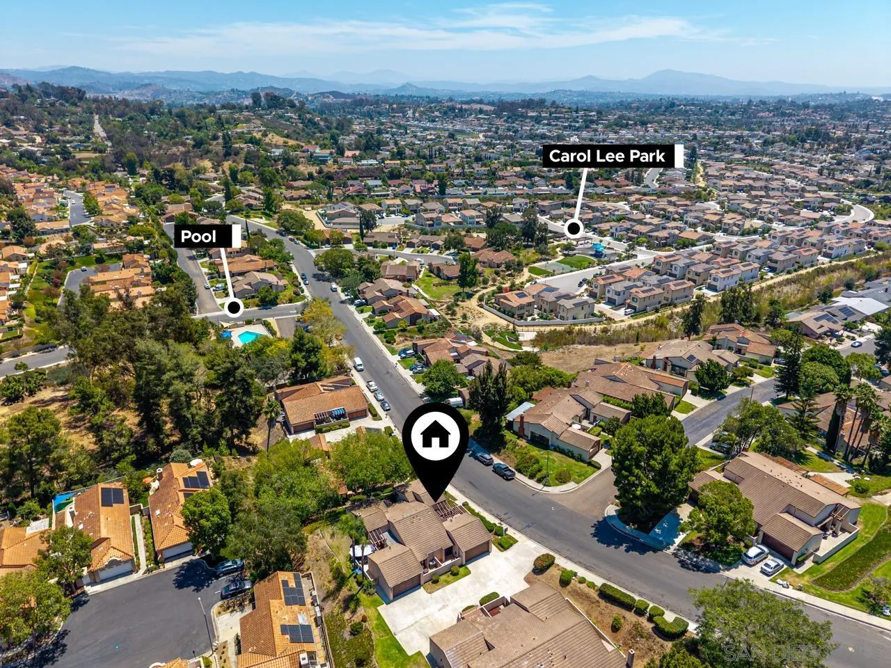 https://cdn.realtyfeed.com/cdn/127/260018698/6f68aa9df39ef30cf9289a80cd338cb9.webp