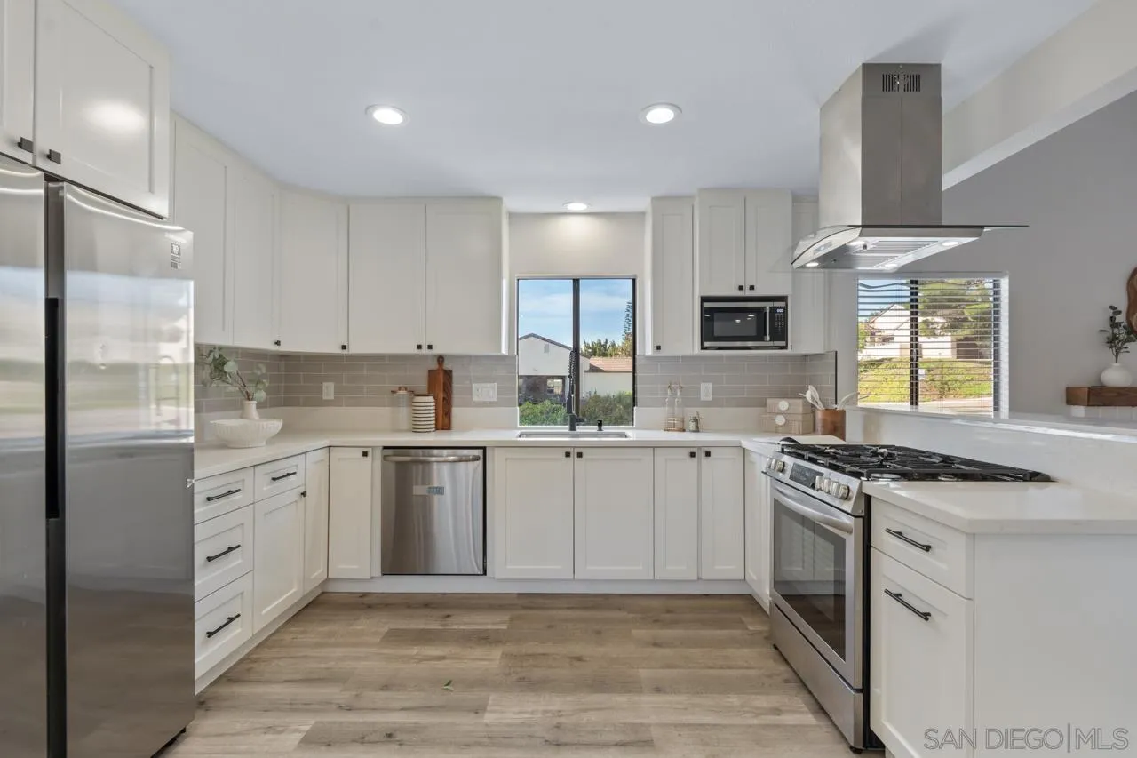 https://cdn.realtyfeed.com/cdn/127/260018698/7a37773f47019ba9cf6dbc9e73a95bc9.webp