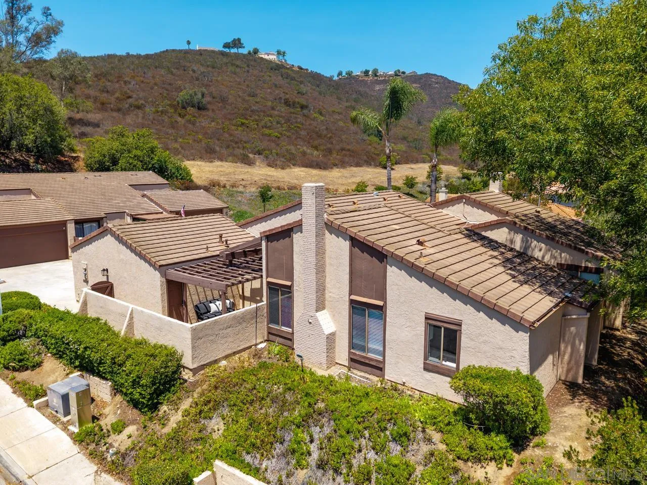 https://cdn.realtyfeed.com/cdn/127/260018698/97965d4a85276be929255e5cc6122496.webp