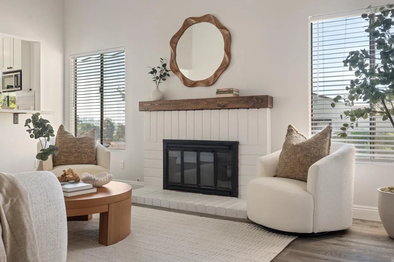 https://cdn.realtyfeed.com/cdn/127/260018698/aa707ea9f22172292753adb5bcf59282.webp