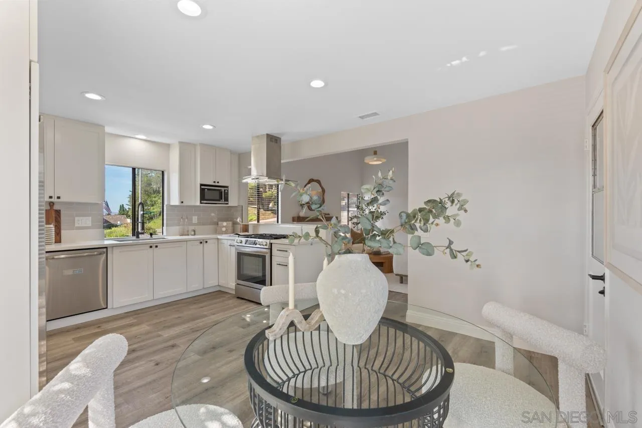 https://cdn.realtyfeed.com/cdn/127/260018698/beb4ebdb887cc689da623c238b84e1e9.webp