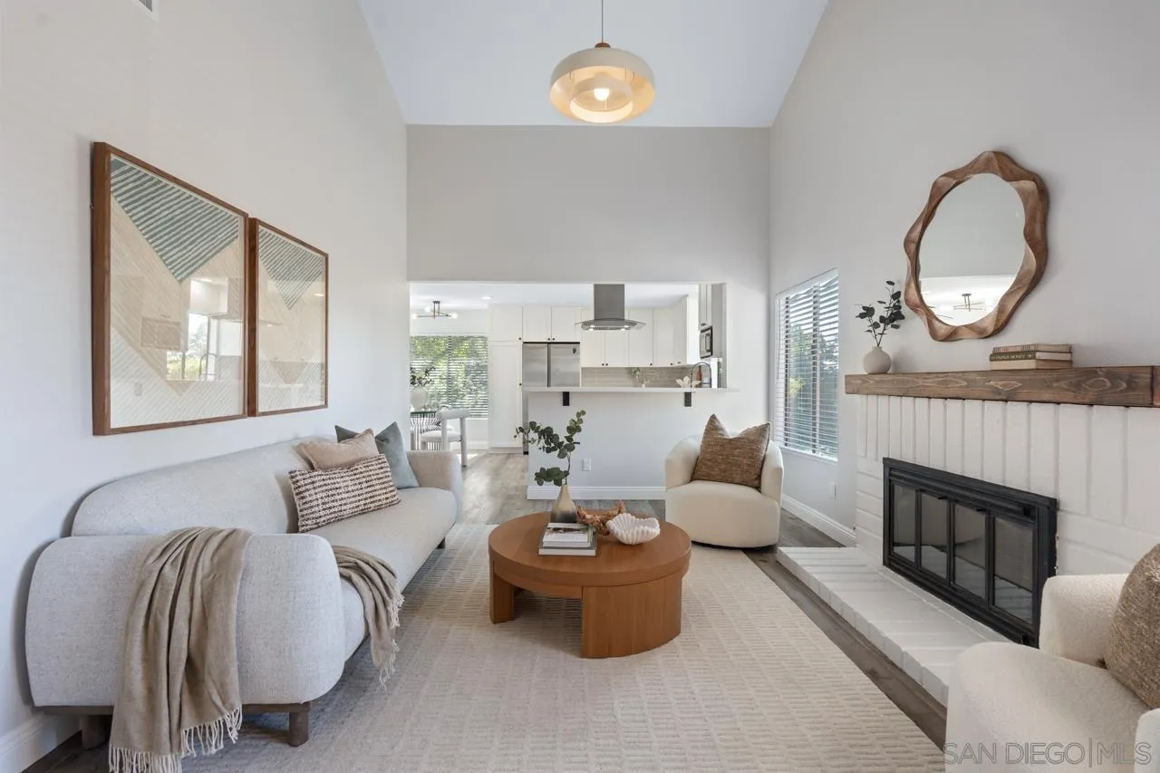 https://cdn.realtyfeed.com/cdn/127/260018698/c71093eb4236b5840d1a8e19b78b8617.webp