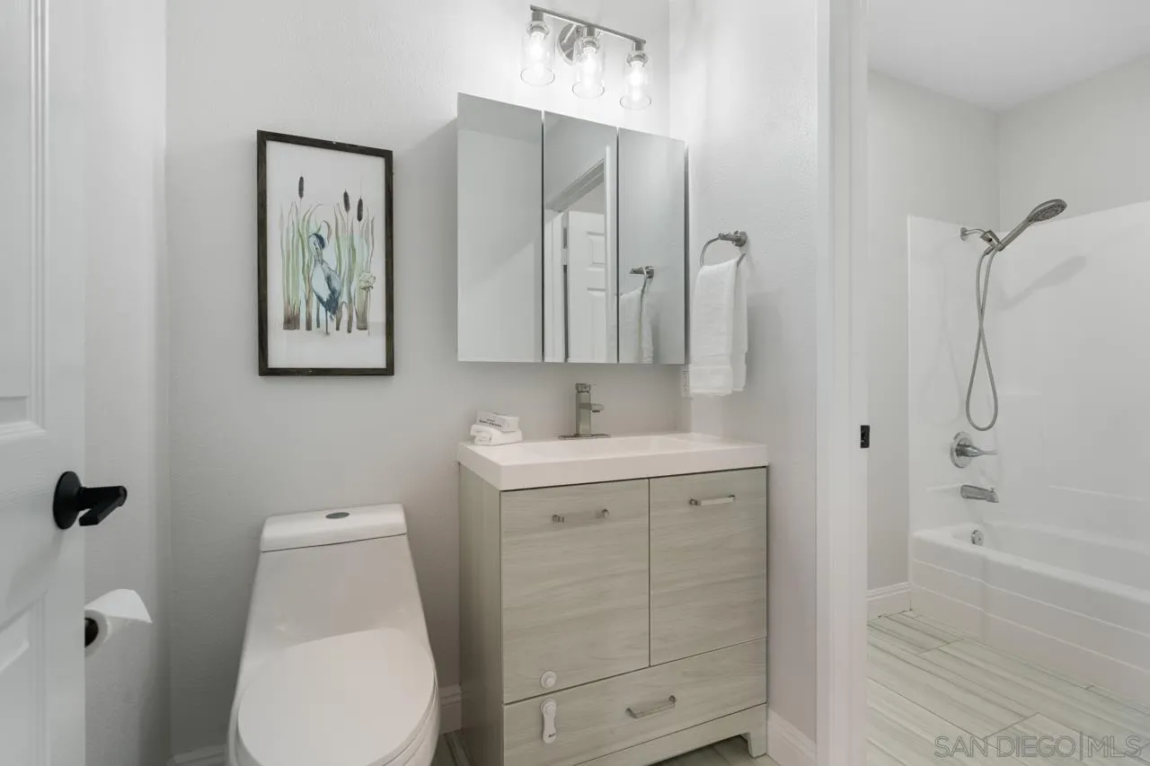 https://cdn.realtyfeed.com/cdn/127/260018698/c85480916c28ad8298d8edfa4a3693d4.webp