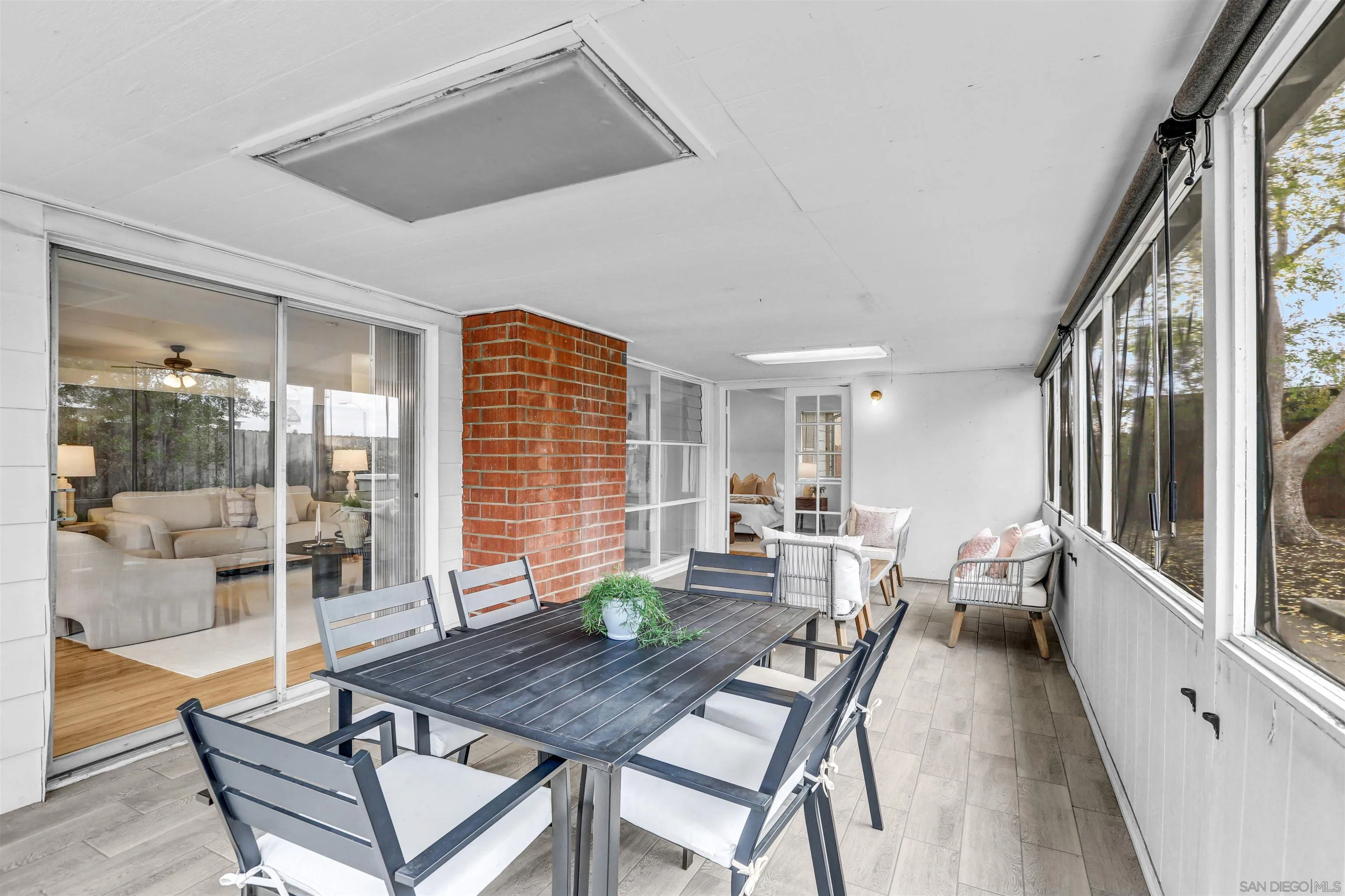 https://cdn.realtyfeed.com/cdn/127/2600187/888ff0868a5170d229de503c16a1f001.webp