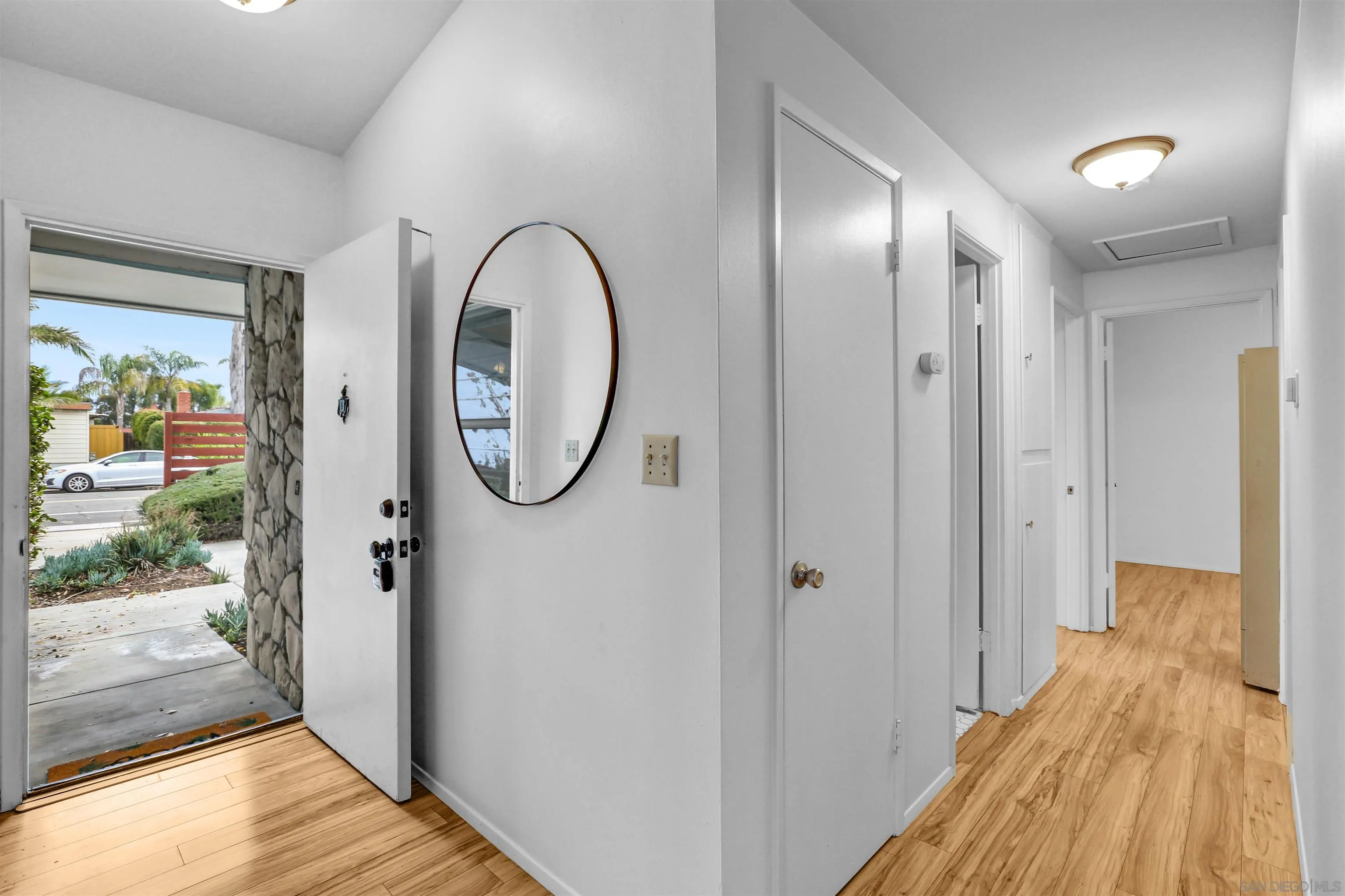 https://cdn.realtyfeed.com/cdn/127/2600187/d408f731e0e63760e8bfcd356443d529.webp